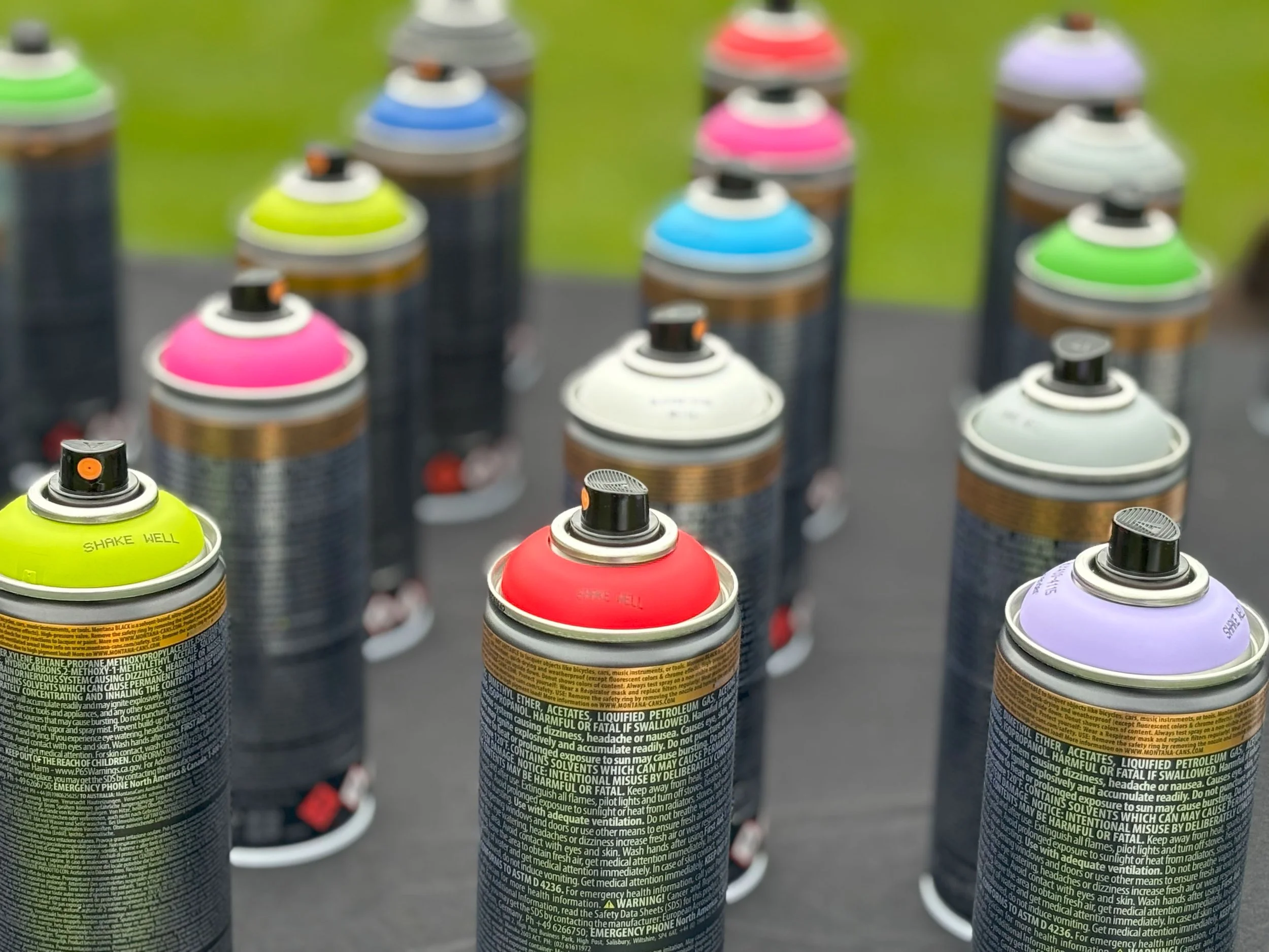 Spray paint cans.jpg