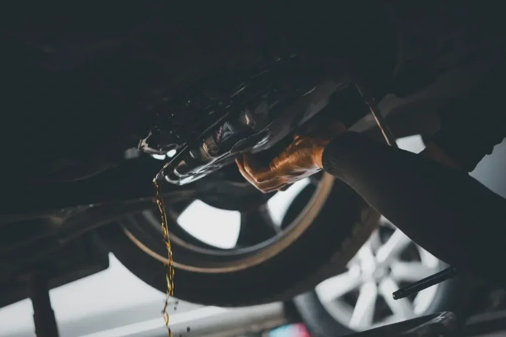 How &amp; When to Check Your Vehicle’s Transmission Fluid