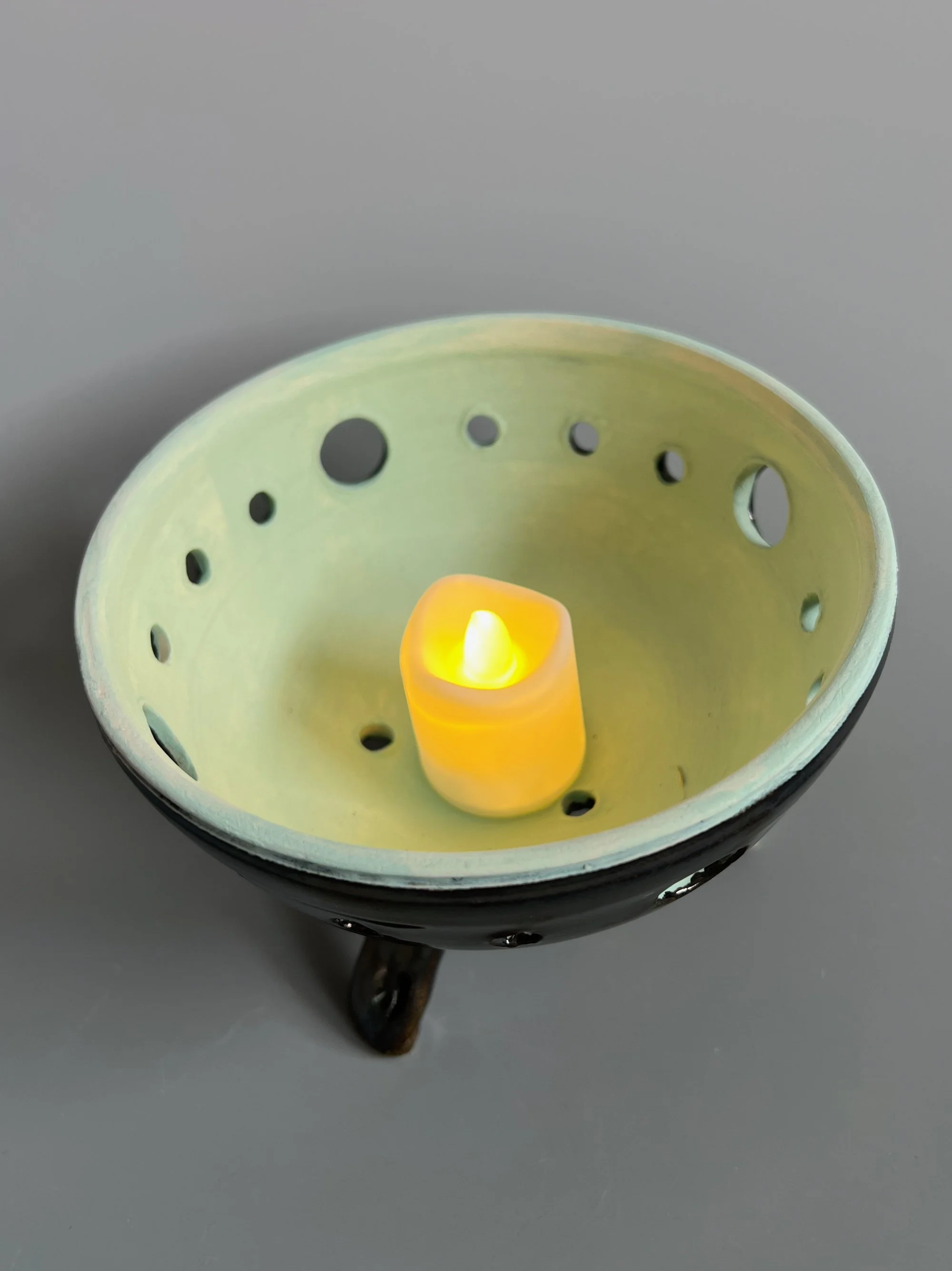 Space Ship Lantern inside, lit.jpeg