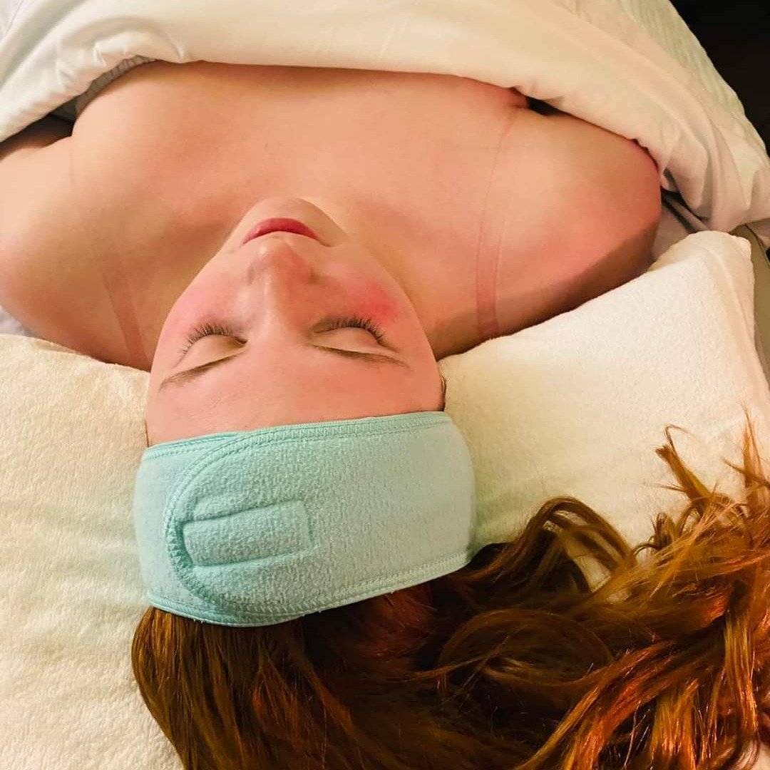 ✨Intention✨

One of the quickest things on the chopping block when "LIFE" takes over our very busy lives, are all things self-care related. Self-care, specifically skin care, is intentional. Our skin is the largest organ of your body and it