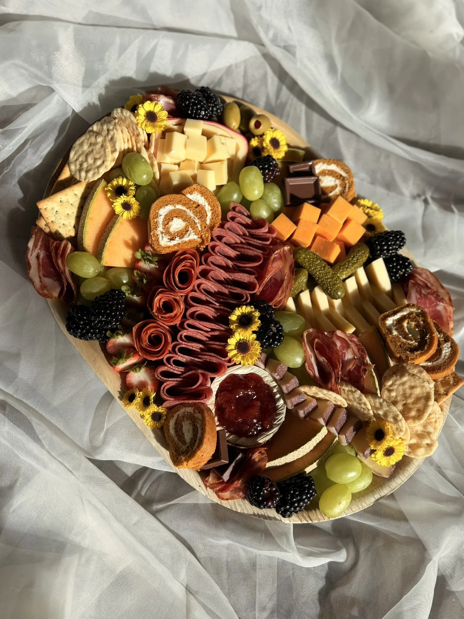 The Signature Board | Serves 6-8