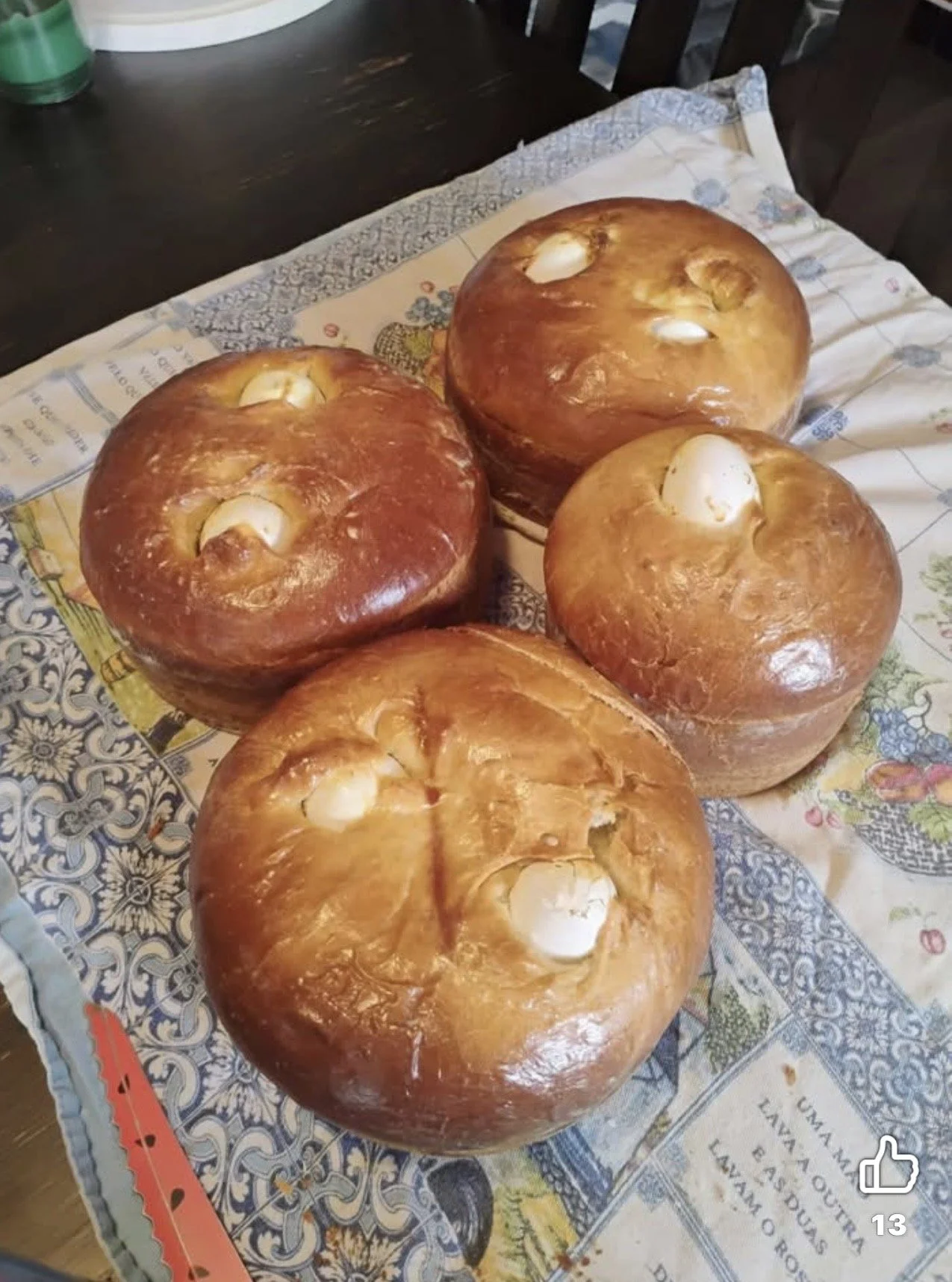 Portuguese Sweet Bread with Egg