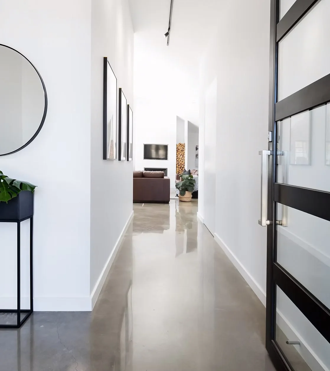 How to Choose the Right Paint for Your Home