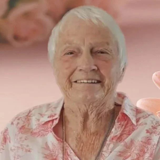 LYNCH (nee Clark), Valerie June (June)