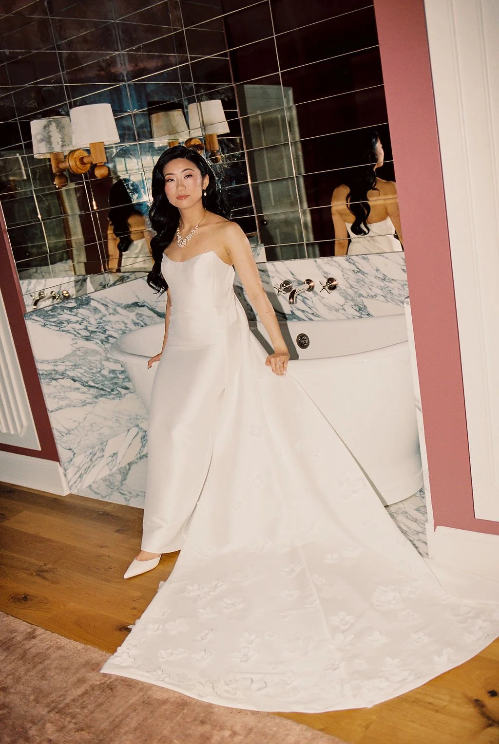Photography Natalie Fong Malis
Planning & design: Hallea Events
Florals: Wildflower Portland
Hair Meghann, Makeup Stace, Bridal Beauty Agency
