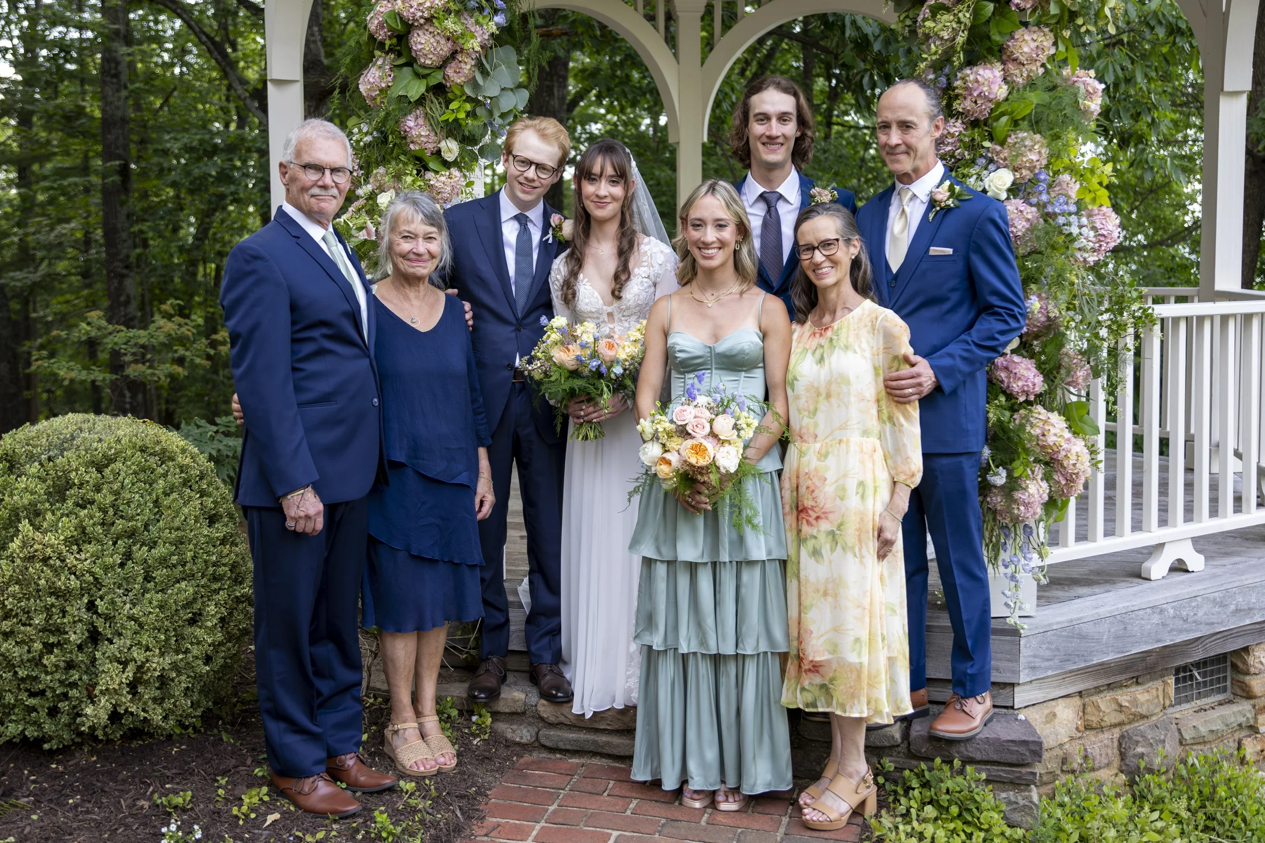 DR_RoachWedding5.30.26-137.jpg