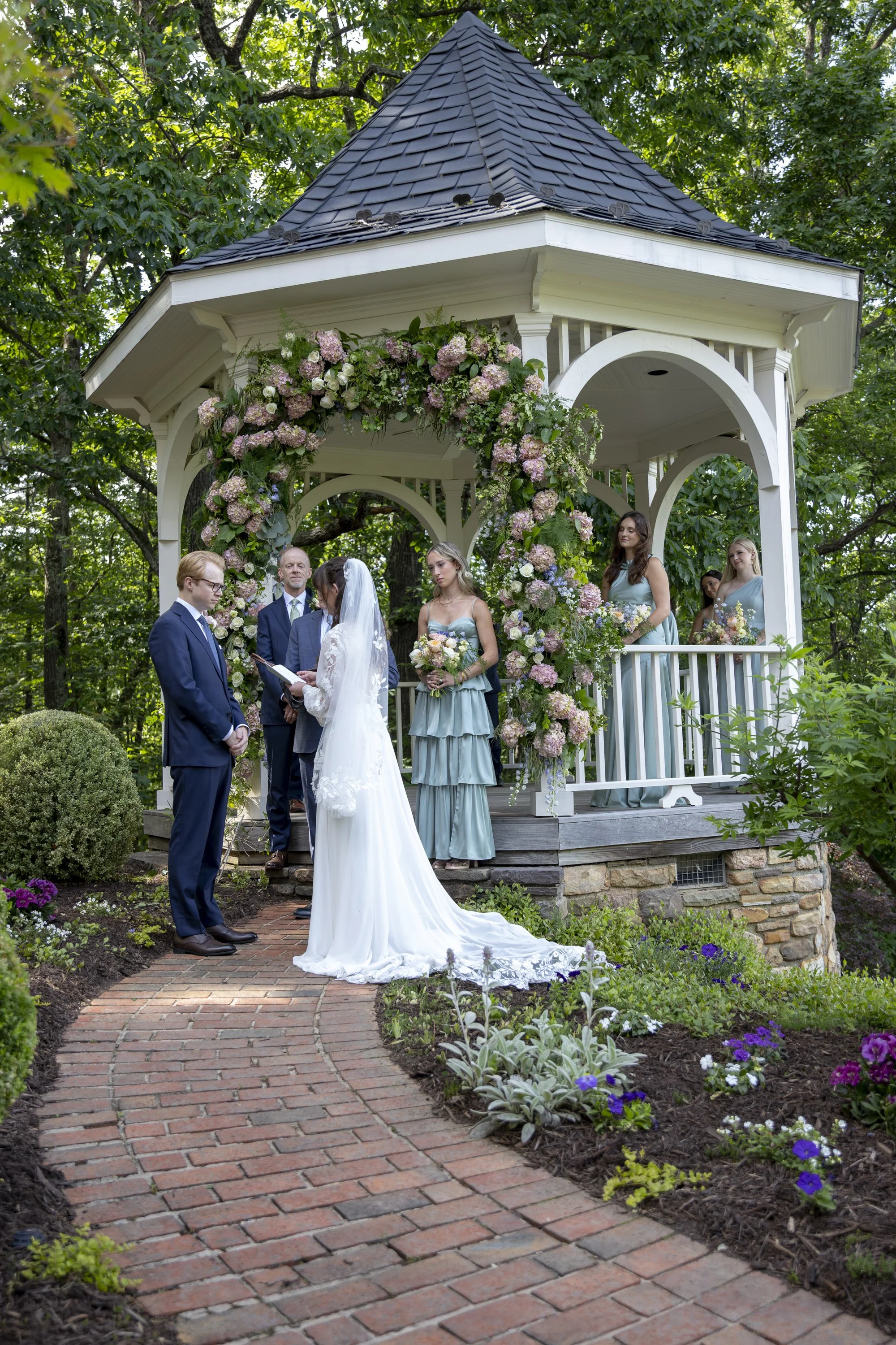 DR_RoachWedding5.30.26-118.jpg