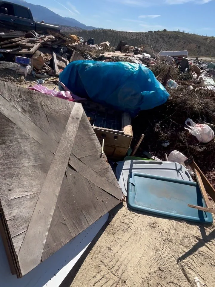 Saturday&rsquo;s load came in heavy and left empty &mdash; just how we like it 💪
Another one in the books.

#DumpTrailer #Hauling #SoCalWork #WeekendGrind #DoubleWideOutdoorServices