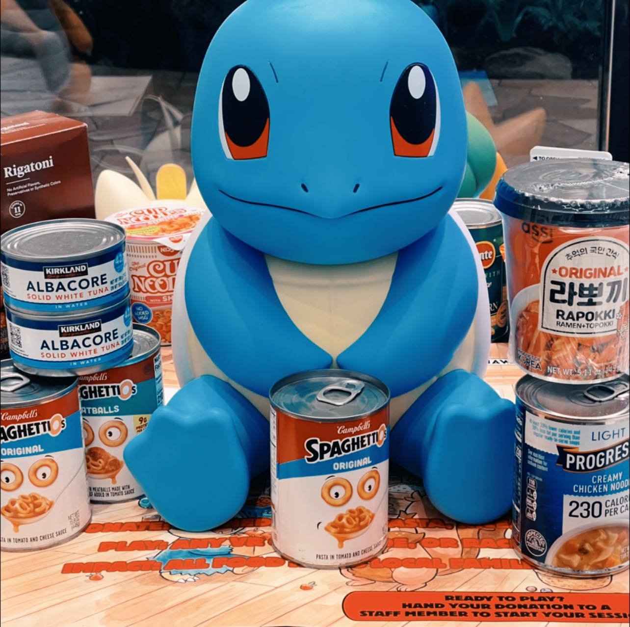 There&rsquo;s still 11 more days to make a difference in the community by making a non-perishable food donation.
Come by, make a donation, and play 15 minutes of VR for FREE.

Mahalo to everyone who has donated to date!
#fooddrive  #FoodDriveSuccess