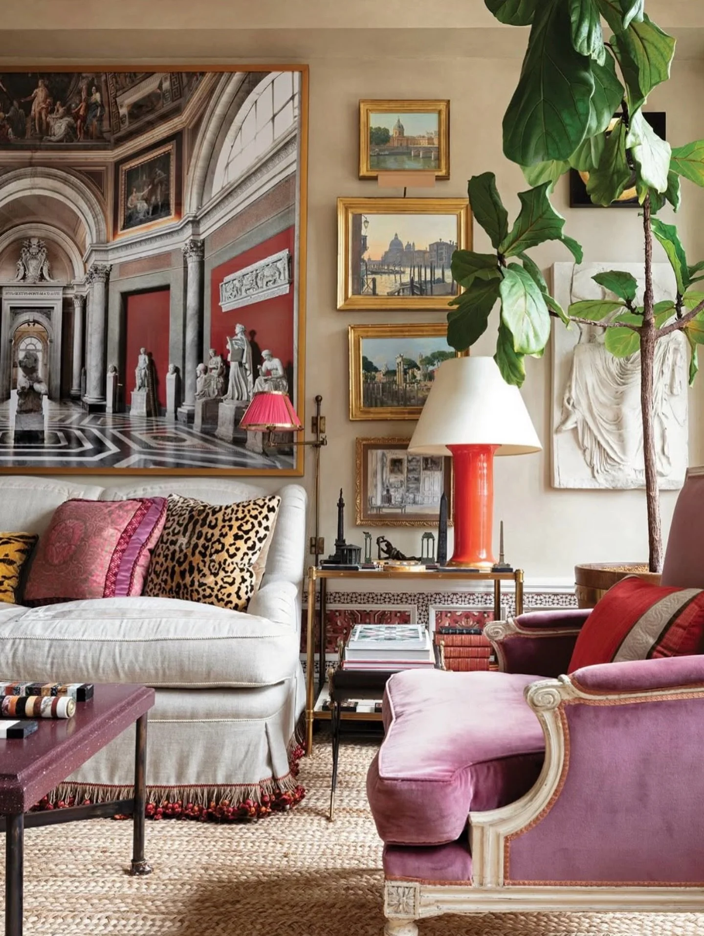 a little 💕 a little 🌶️ a little 🐆
&bull;
&bull;
from the pages of &ldquo;alexa hampton: design, style, and influence
✨ @taftalexanderdesign 
📷 @stevefreihon 
🖊️ @clarksonpotter