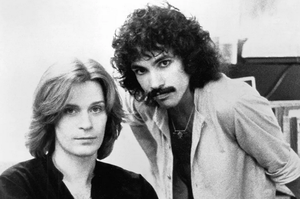 Daryl Hall &amp; John Oates Receive Star on Hollywood Walk of Fame