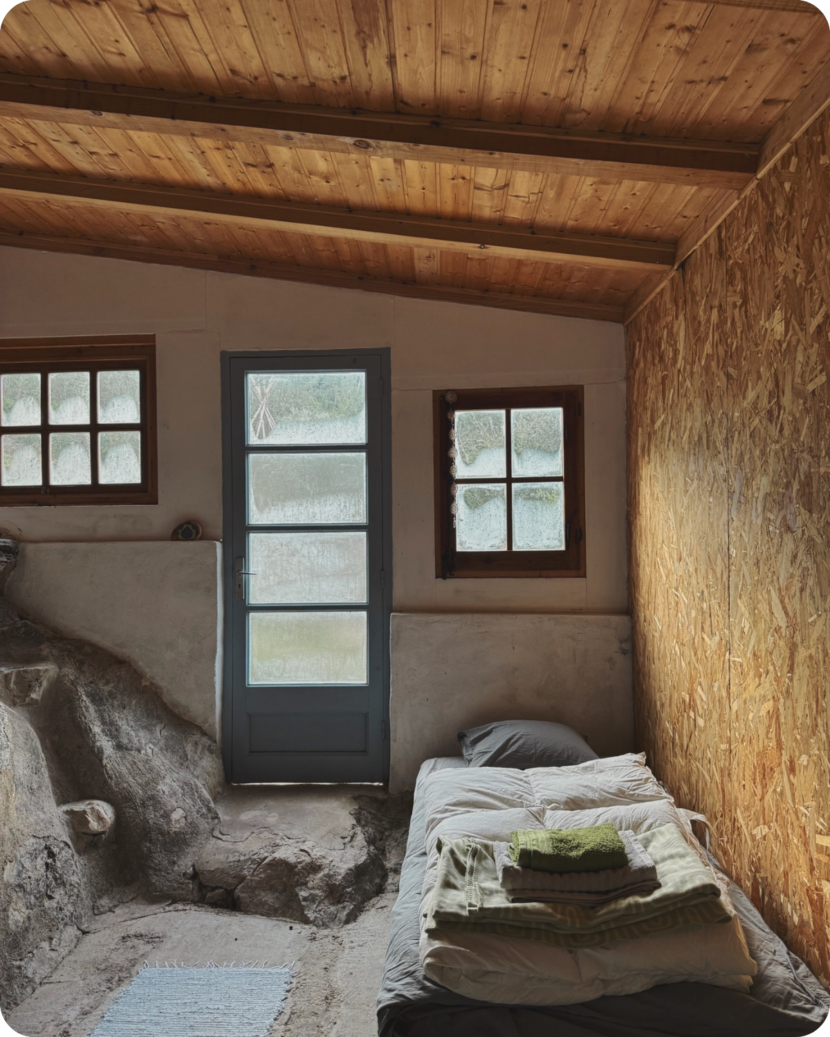 Tiny Cabin - Bodywork with Beatriz.png