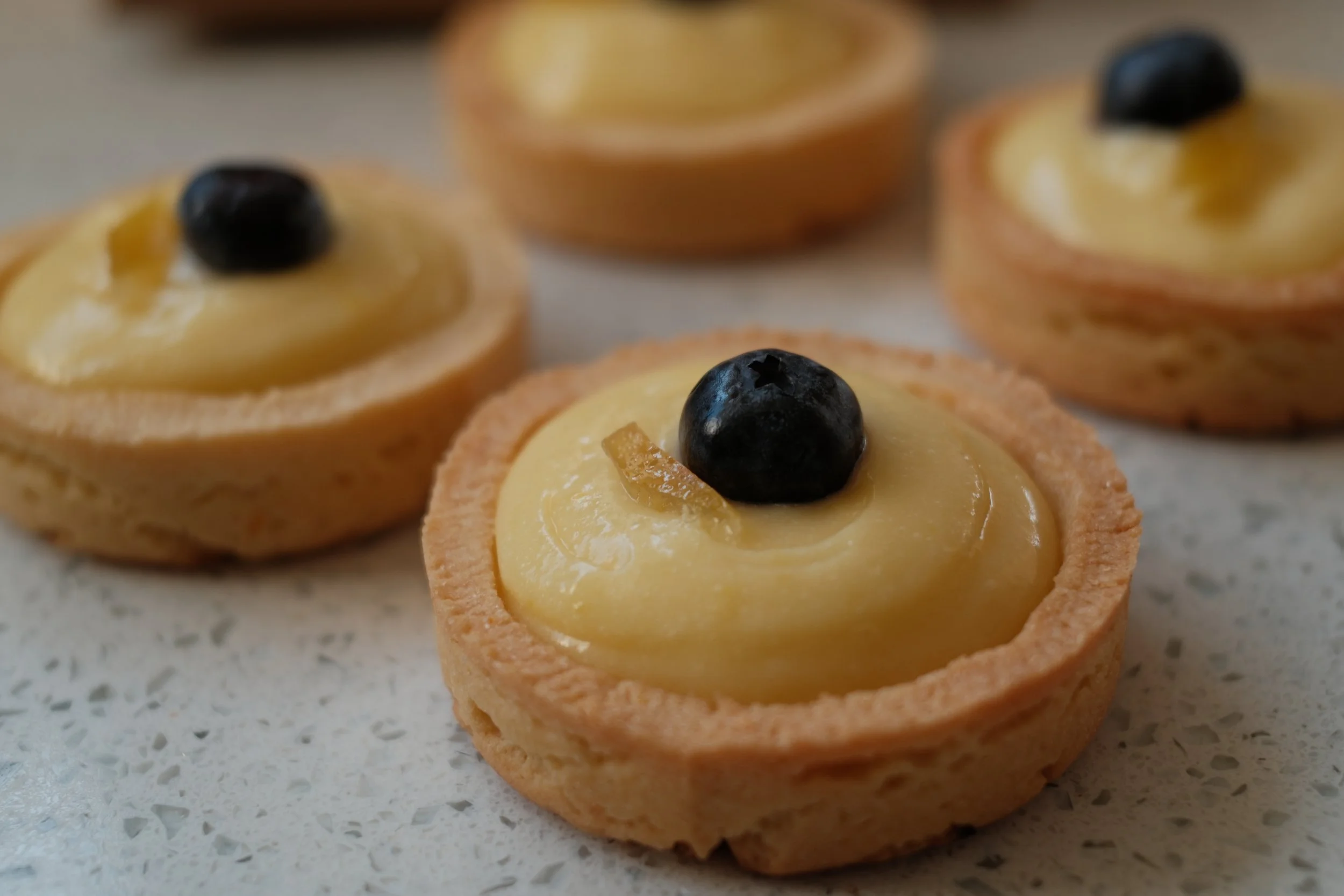 Box-4 Tarts Lemon Custard