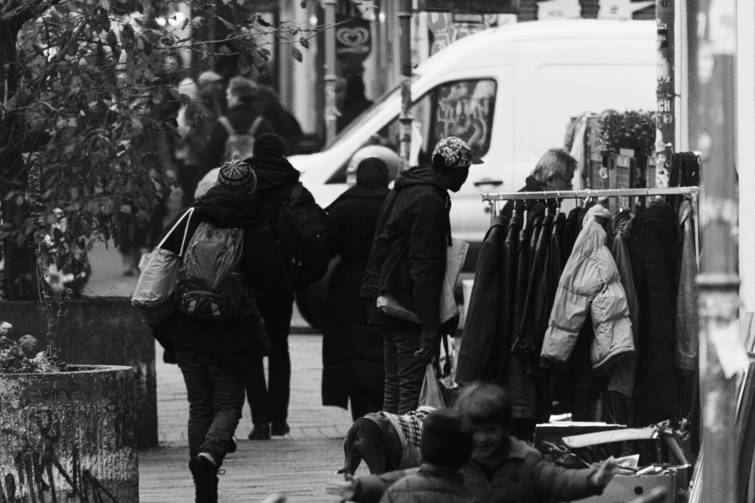 Neighbouring as a Practice of Care