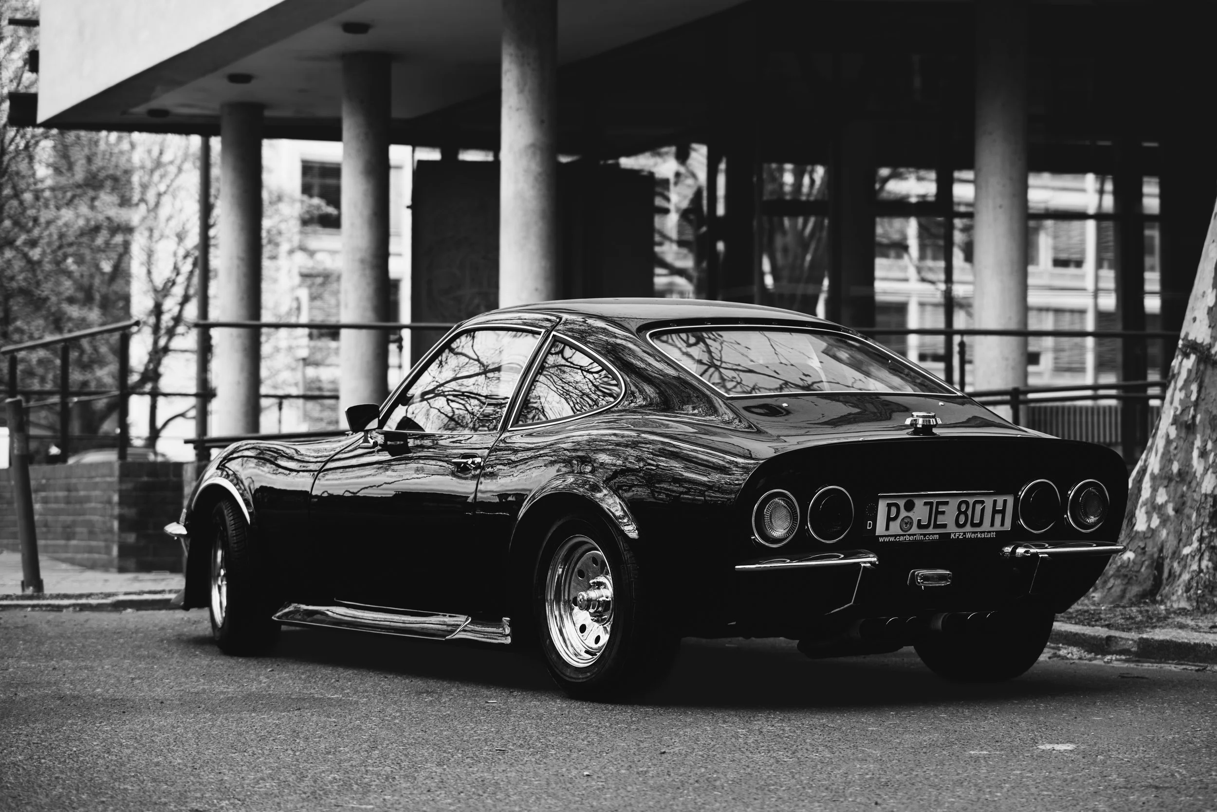 MJH-ENHANCED-260410-Photowalk-Wedding-002-B-W.JPG