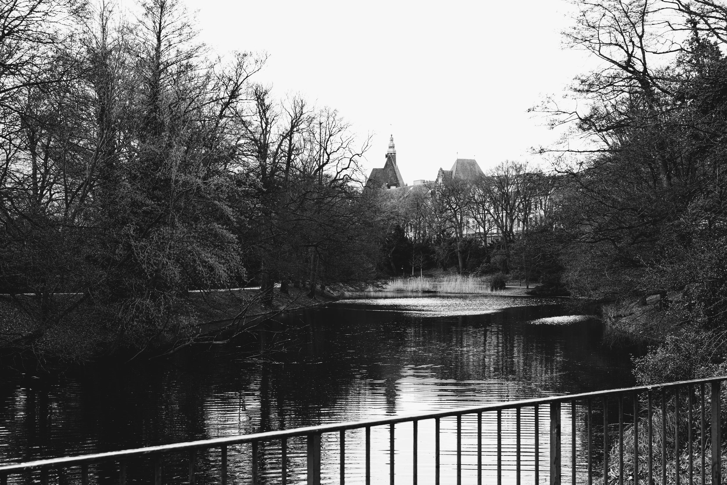 MJH-ENHANCED-260326-Photowalk-BREMEN-002-B&W.JPG
