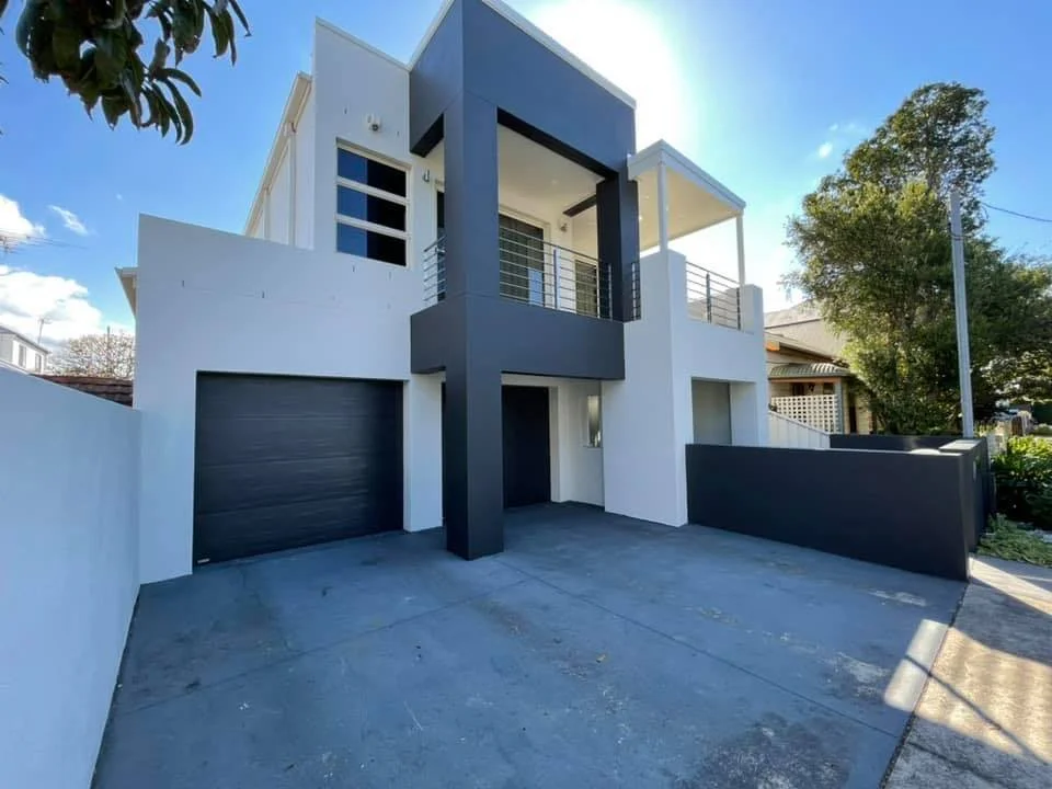 Domestic, Commercial & Industrial Painting