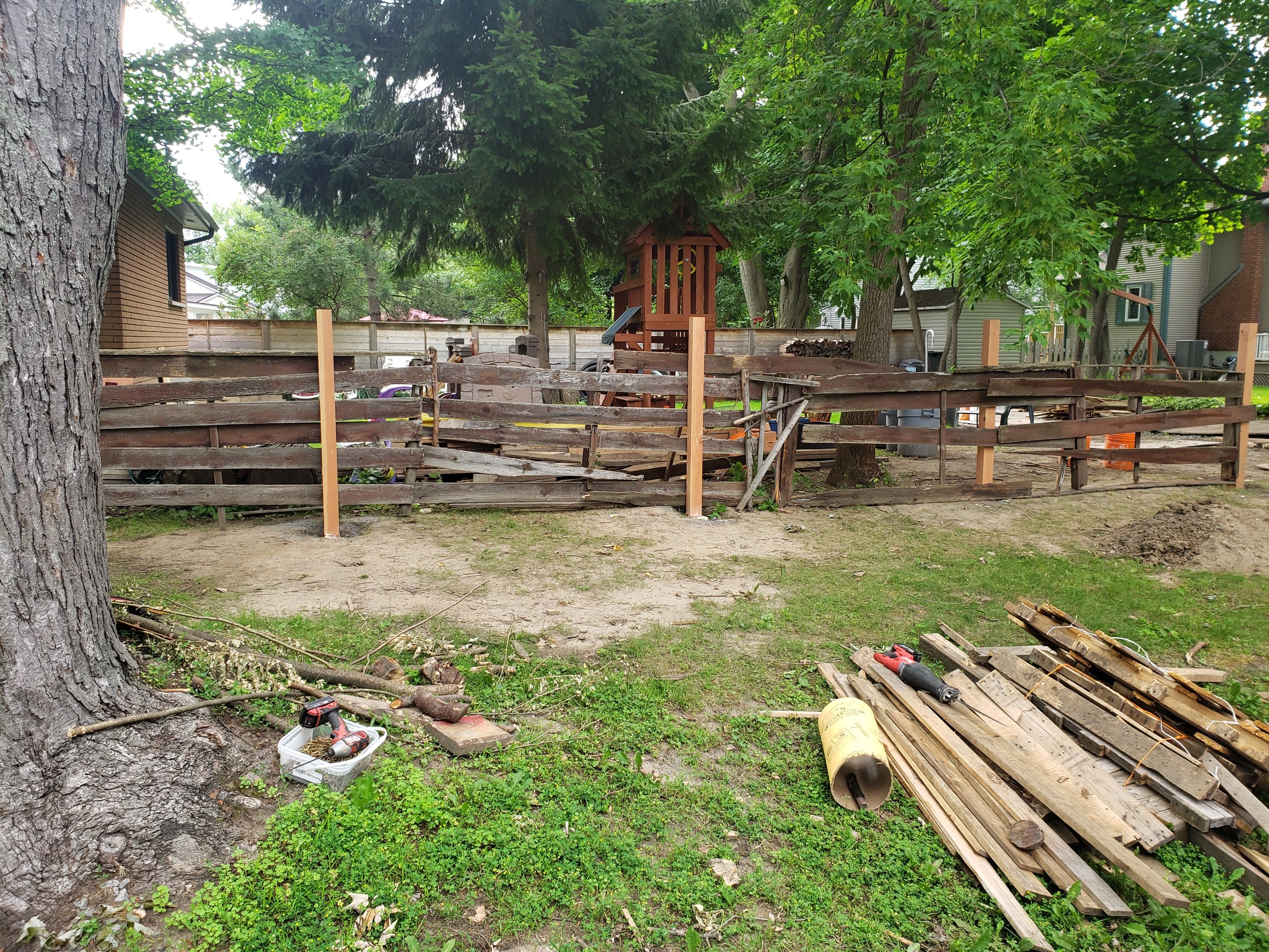 west-island-fence-repair