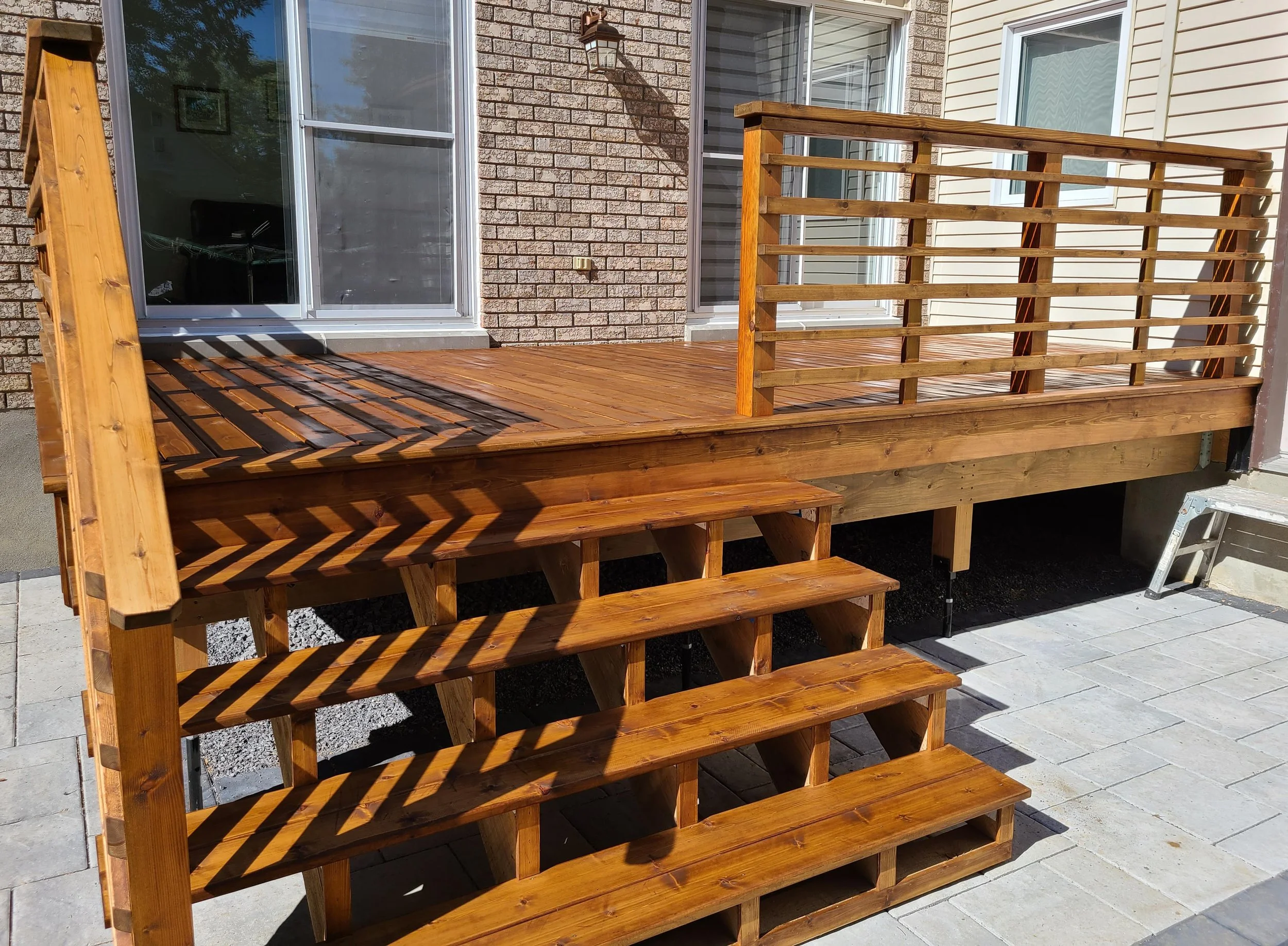 west-island-deck-staining-service
