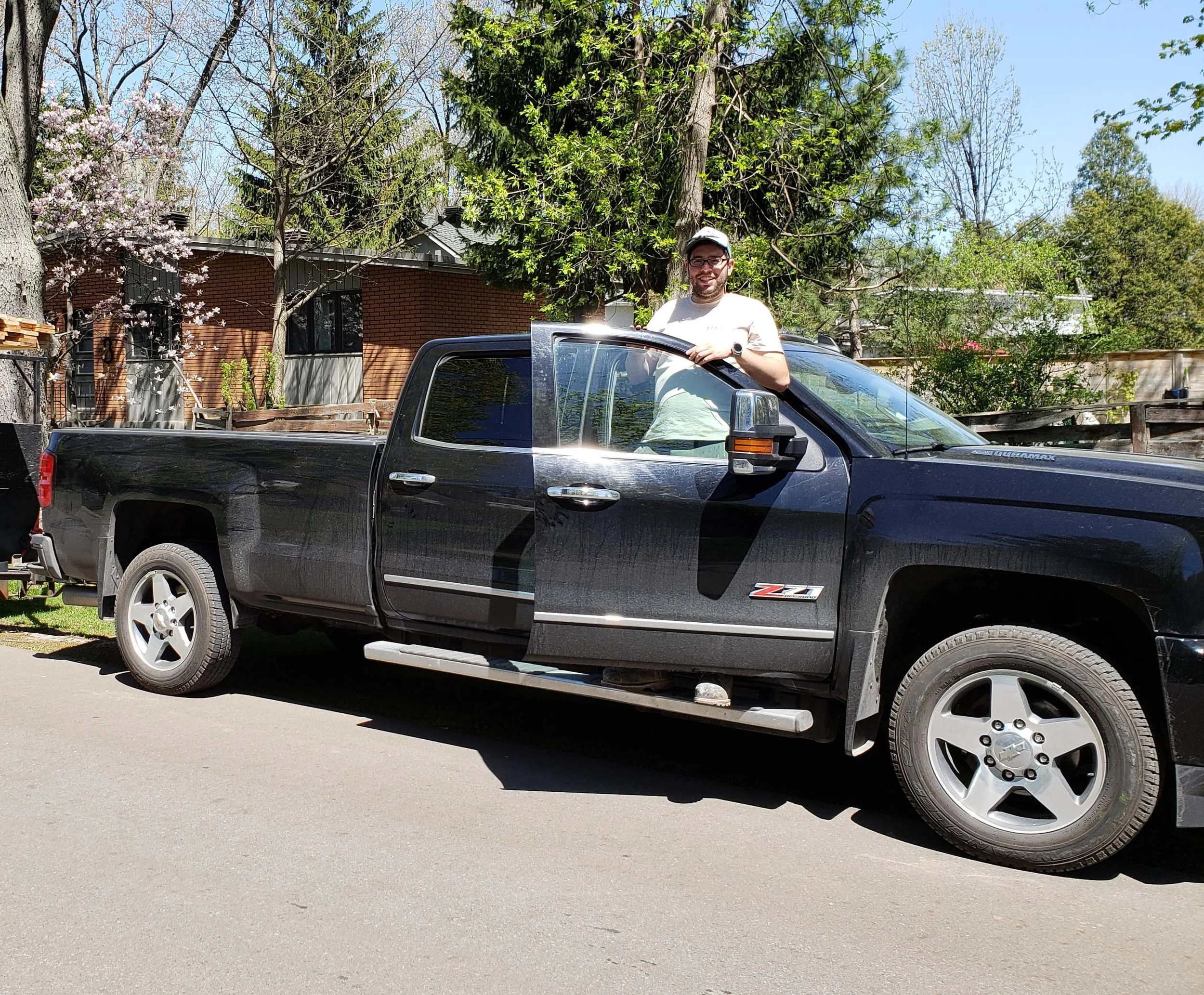 West-Isand-Montreal-Deck-Repair-Restoration-Deck-Staining-Service