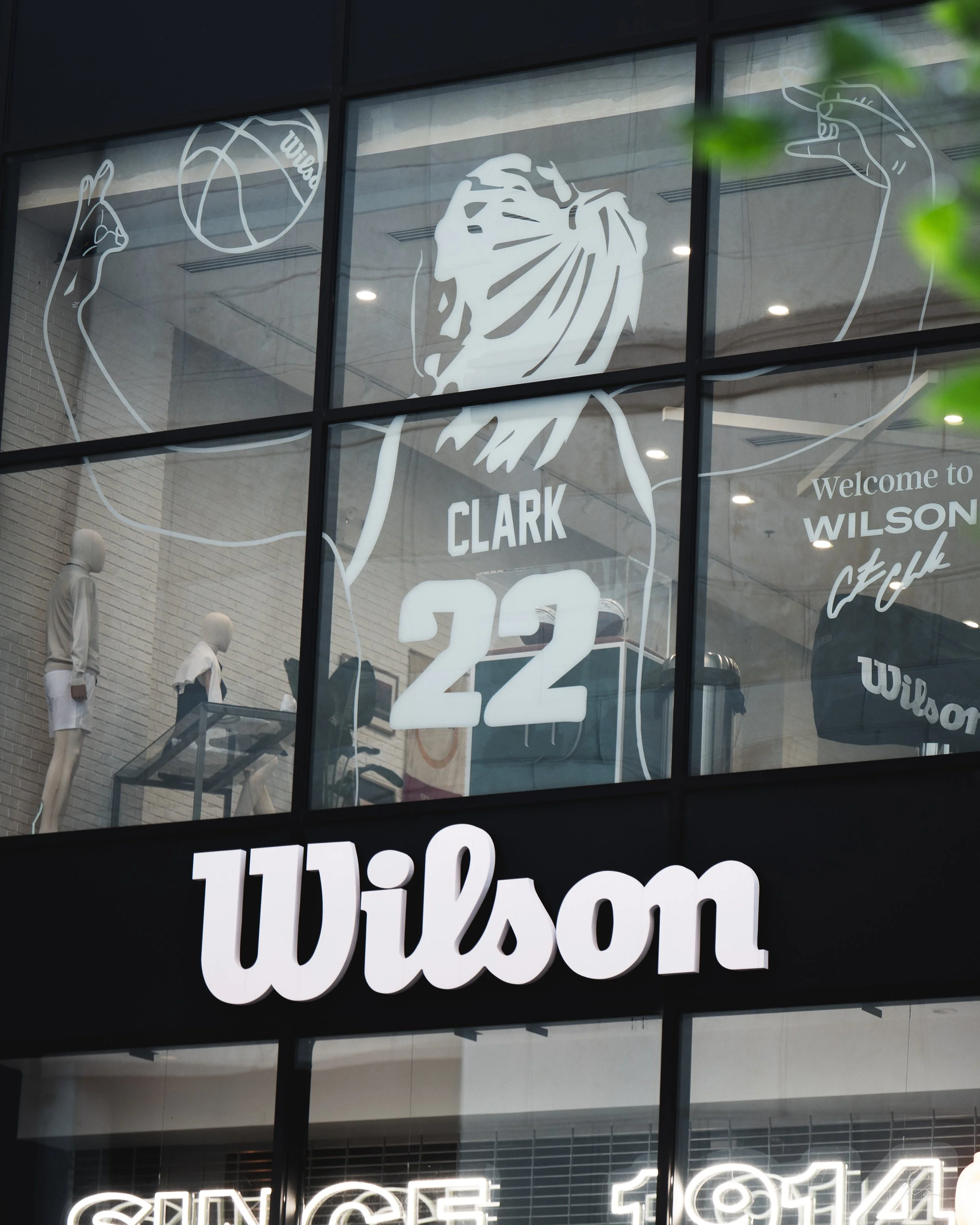  Retail, Photography 