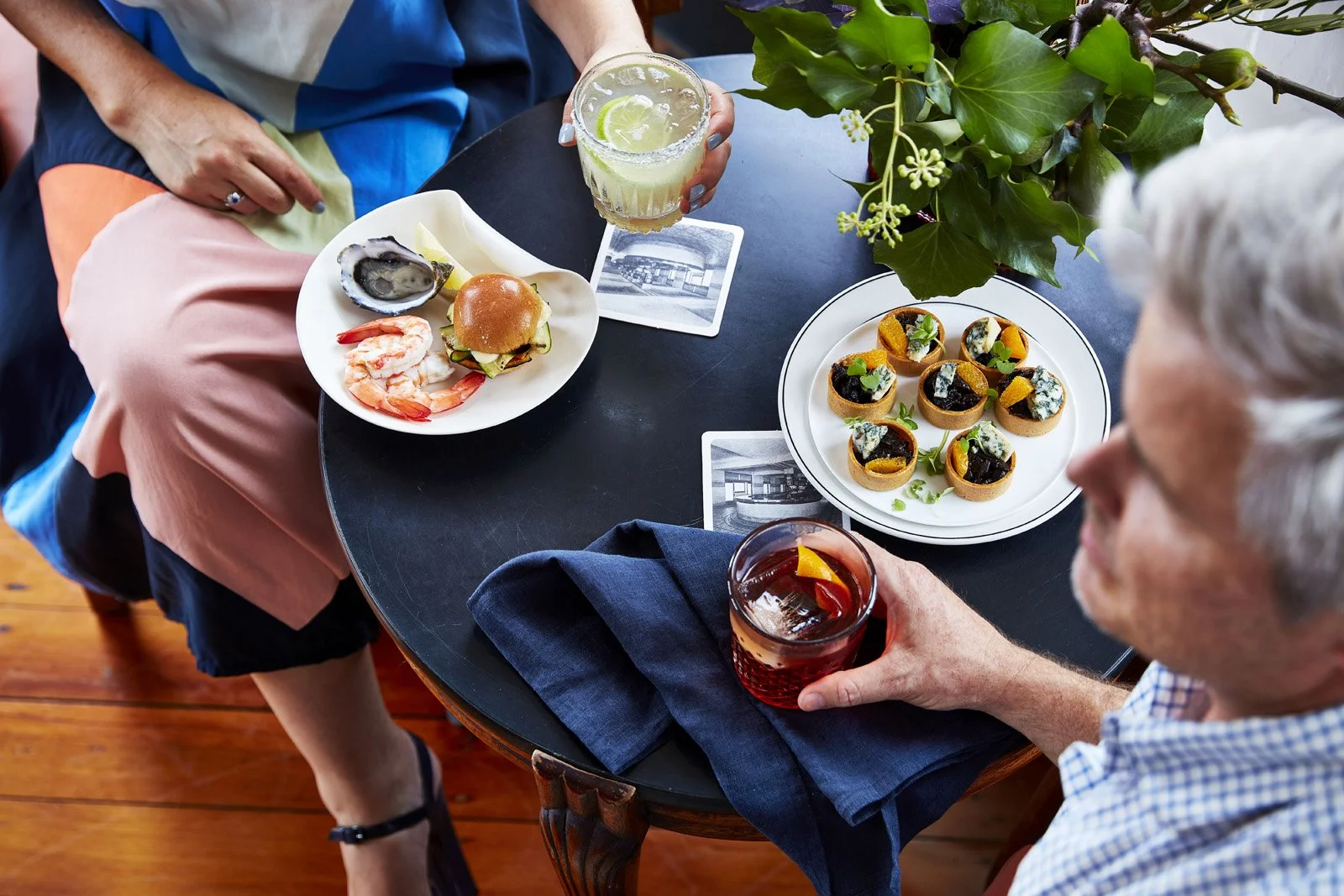 Happy Hour @ The Nelson