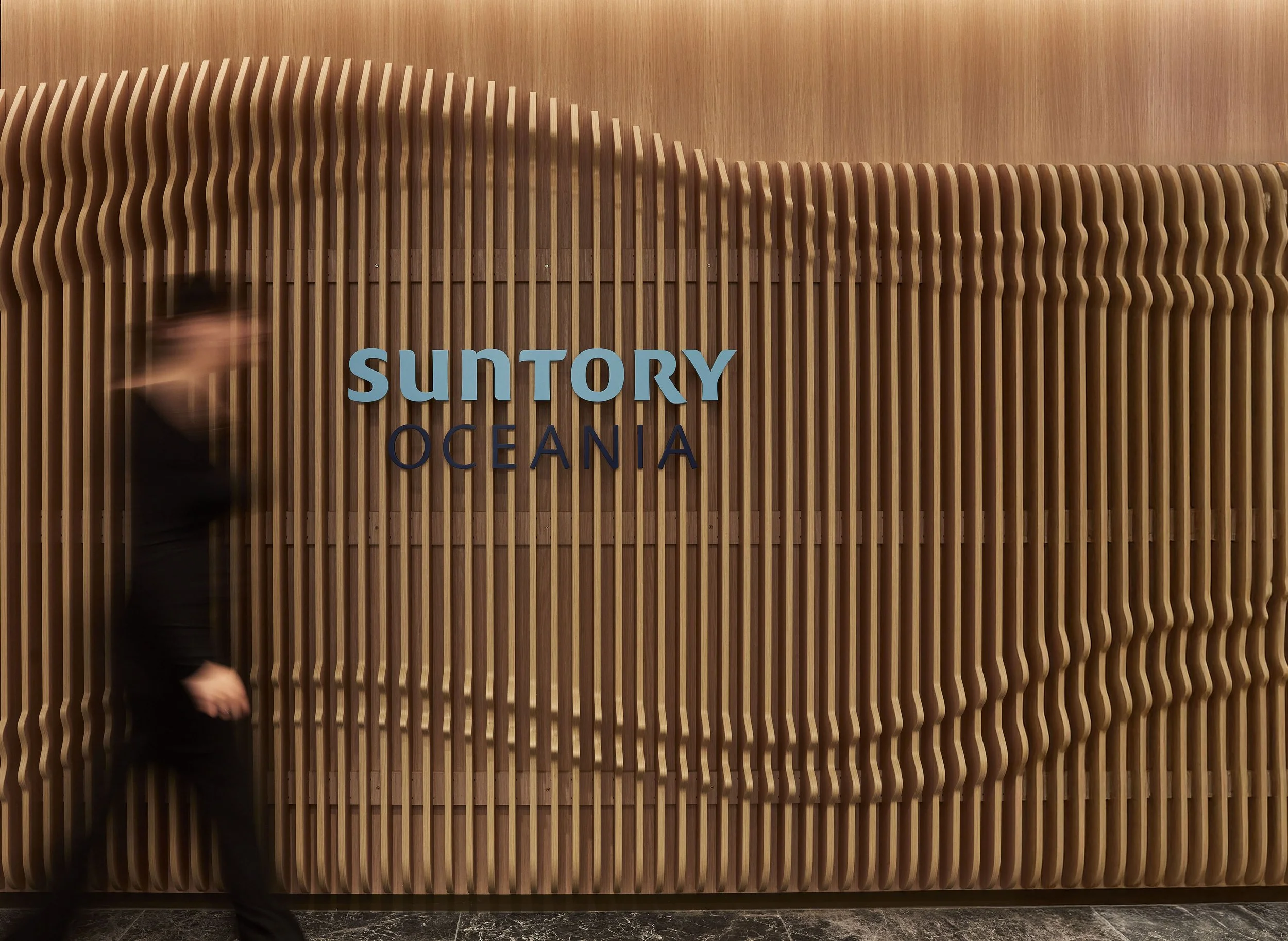 Suntory_1.jpg