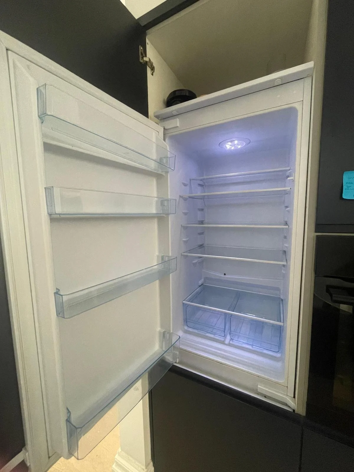 Fridge and oven cleaning deep, thorough, and hygienic service.