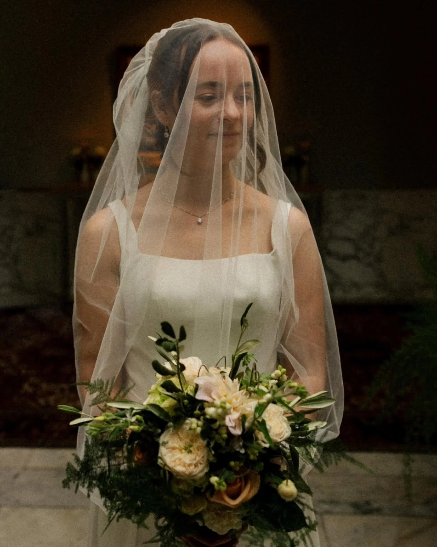Julia en Nick trouwden afgelopen augustus op Landgoed De Salentijn. Mijn enige bruiloft in Nederland dit jaar! Wat een verschil met vorig jaar toen ik nog meer dan de helft van mijn bruiloften in Nederland had. 

Julia en Nick zijn dan ook wel op een