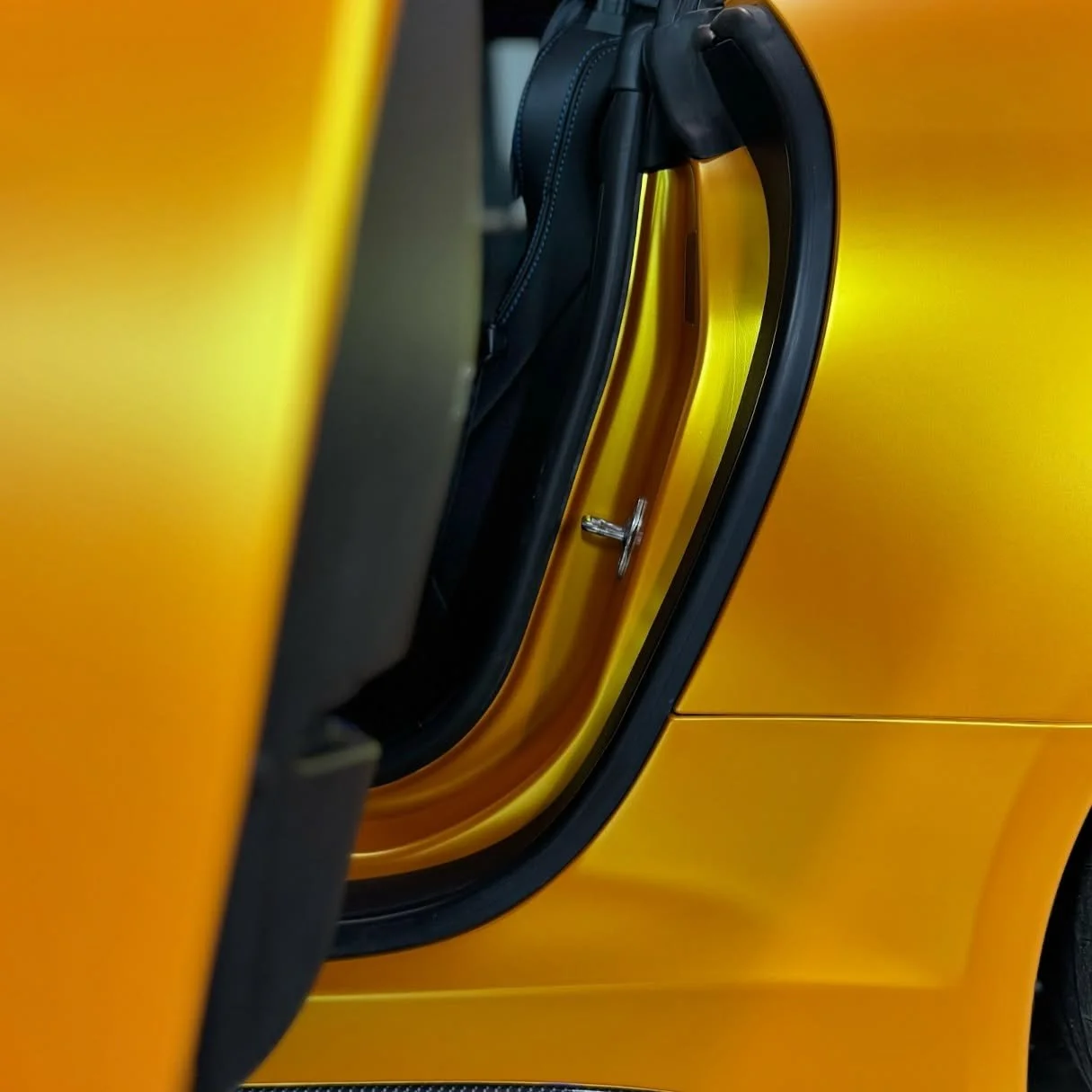 A Returning Customer Wanted A Unique Colour For His Jaguar F-Type SVR. We Certainly Delivered On That, We Wrapped This F-Type From Blue Including Shuts &amp; Returns🚗

Need A Vehicle Branding? 

Get In Touch And Let Us Transform Your Vehicles. We Ca