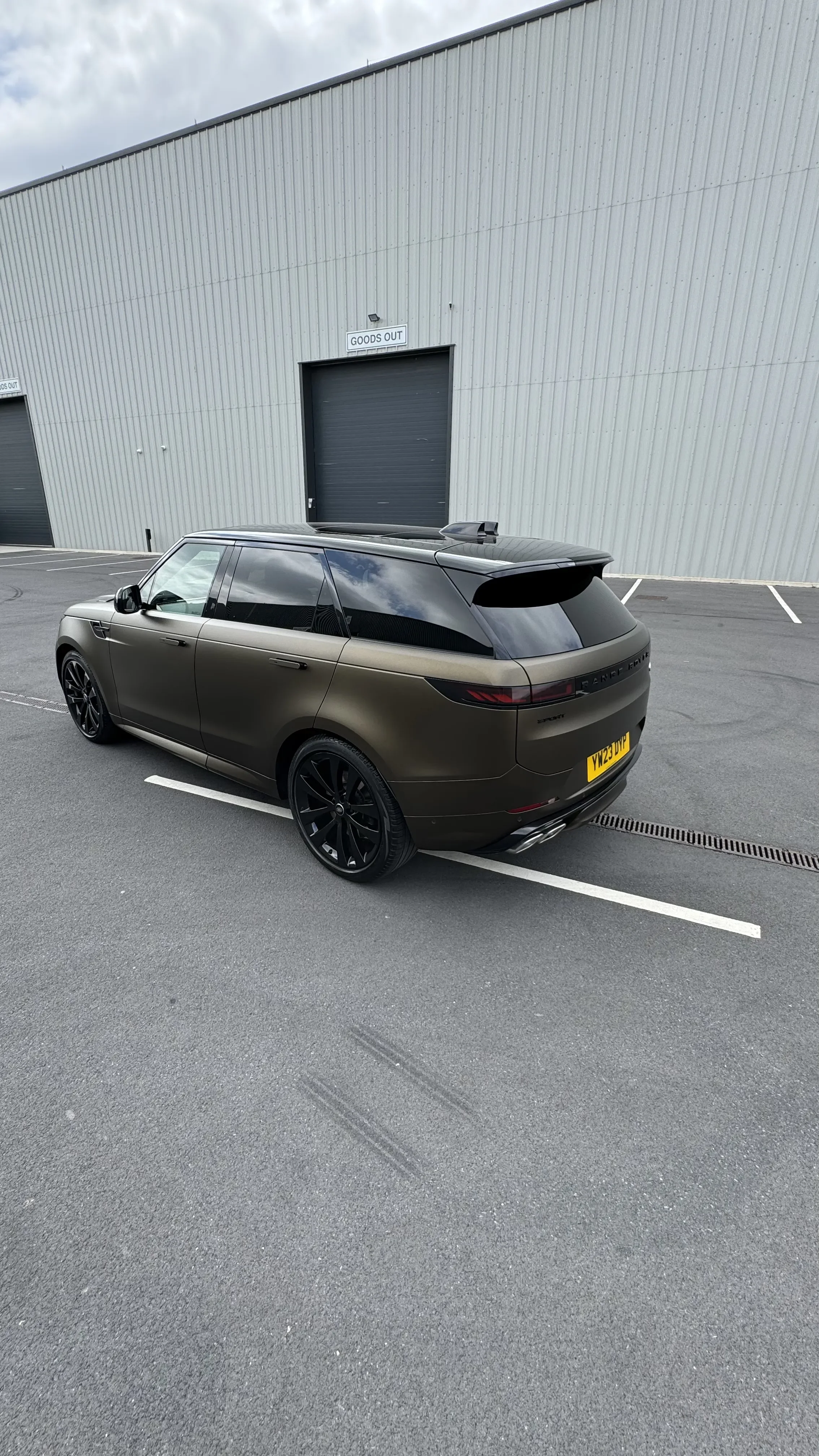 Range Rover Sport 5% Rear Tints