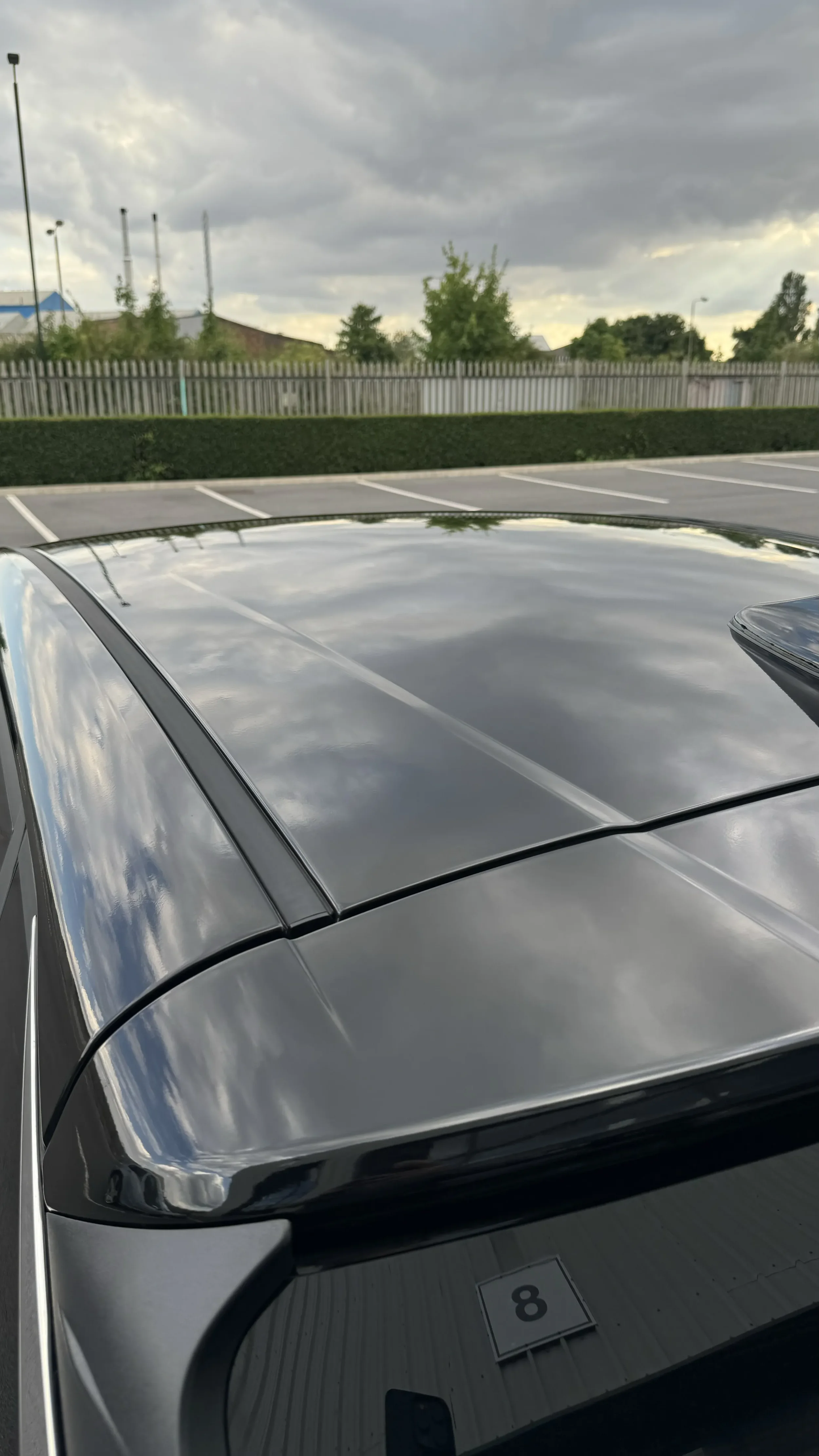 Hyundai Gloss Black Roof Wrap