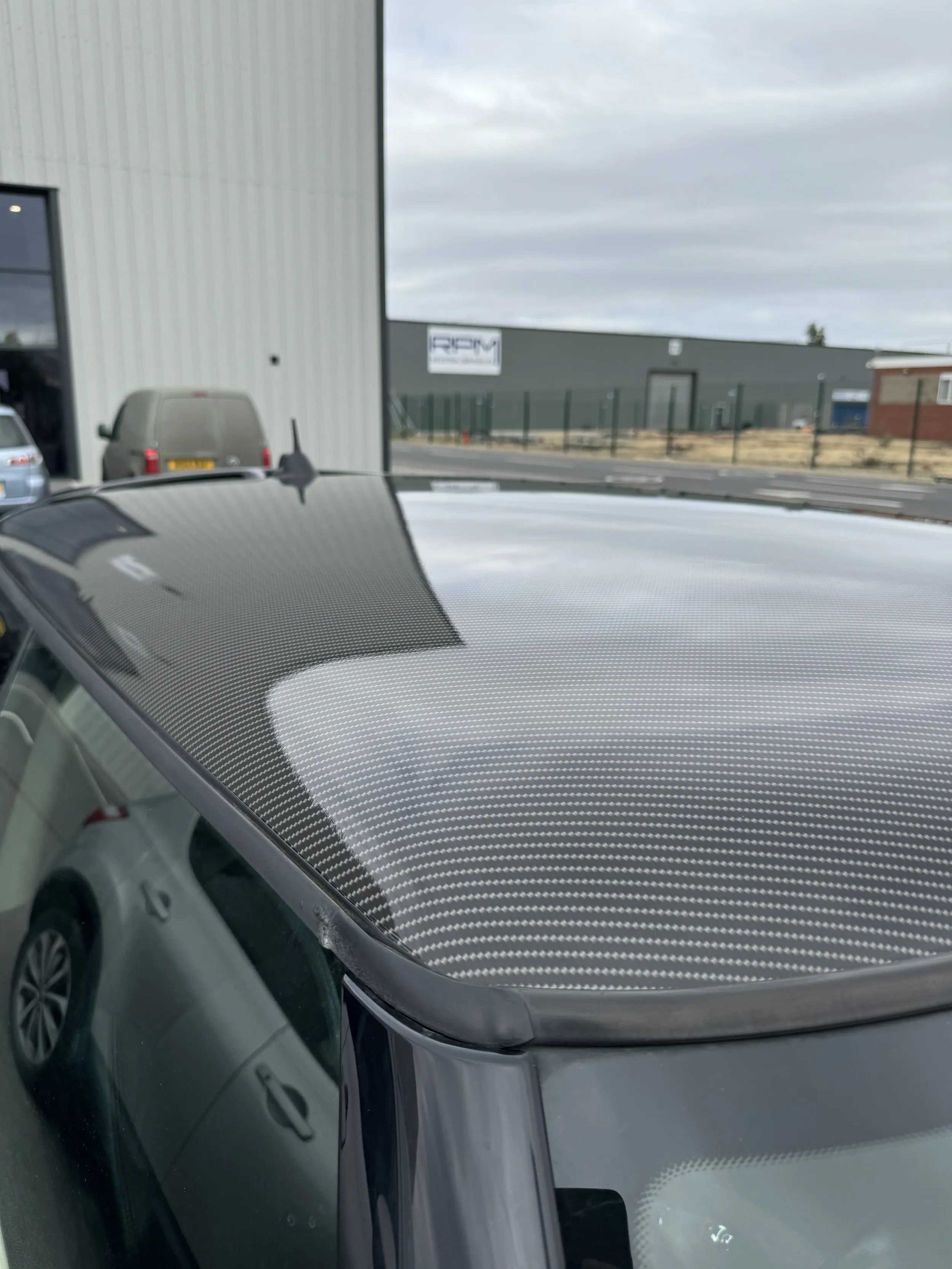 Mini Cooper Carbon Fibre Roof Wrap