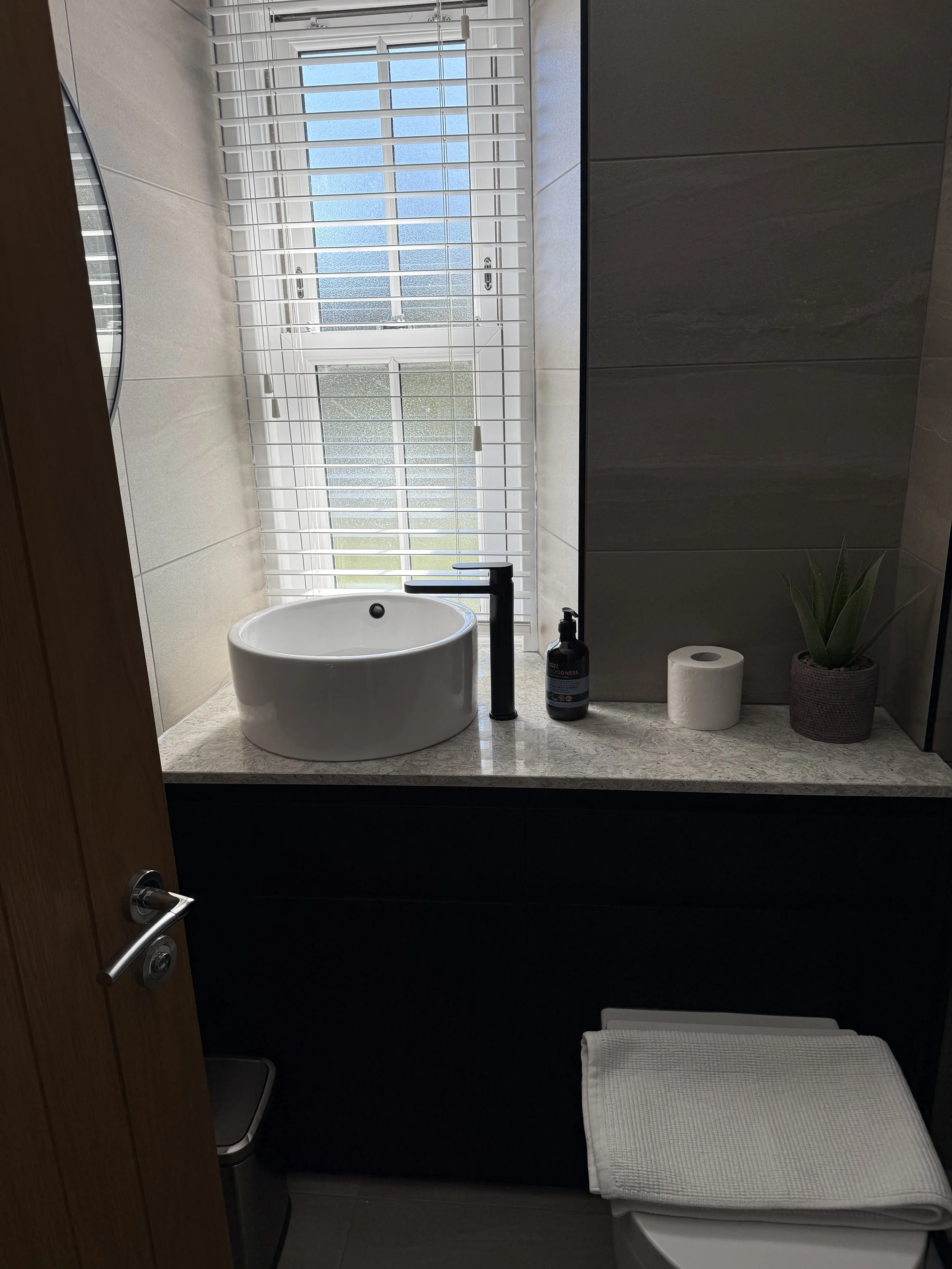 LAKES New Bathroom 26 3.jpeg