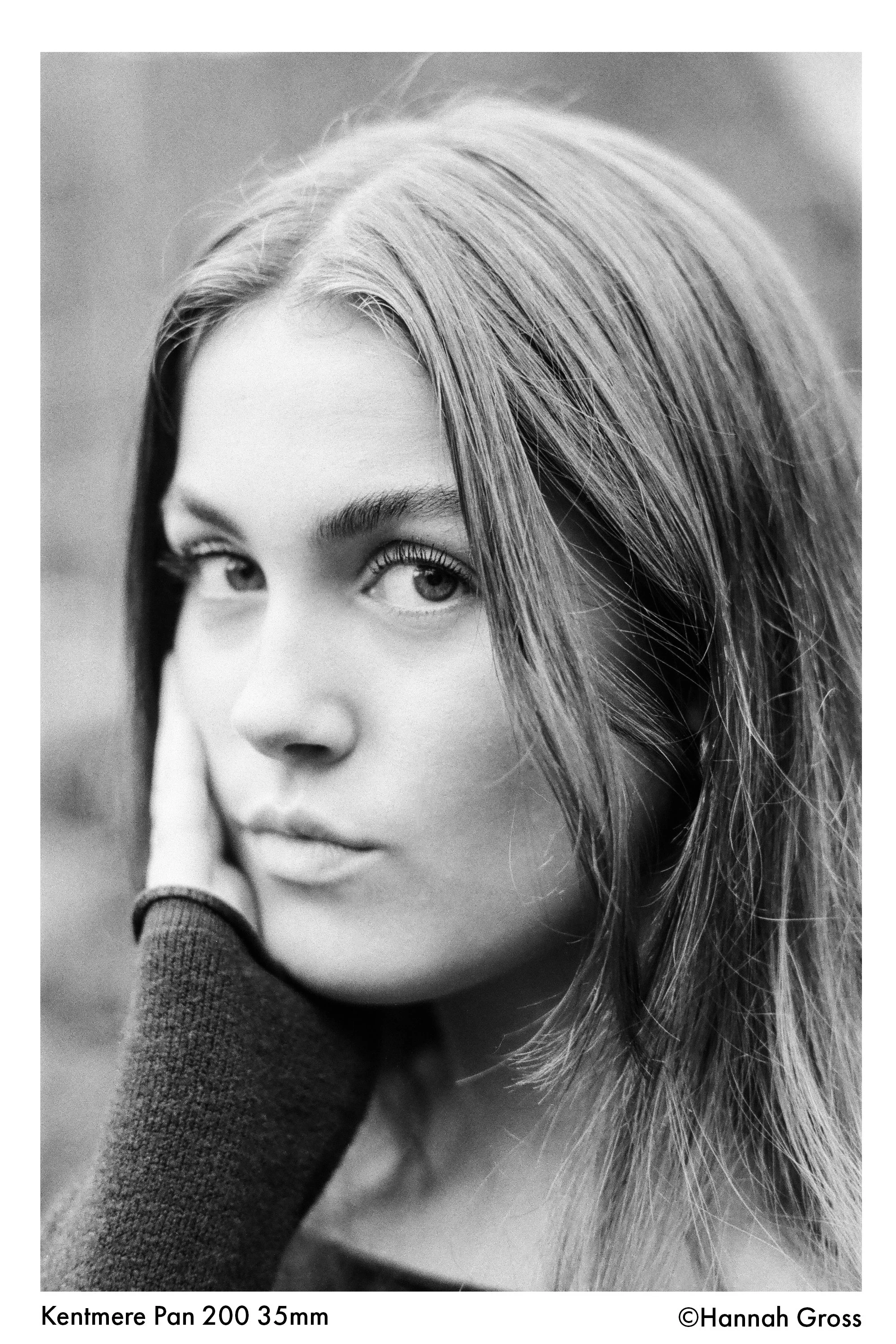 Hannah-Portrait-35mm..jpg