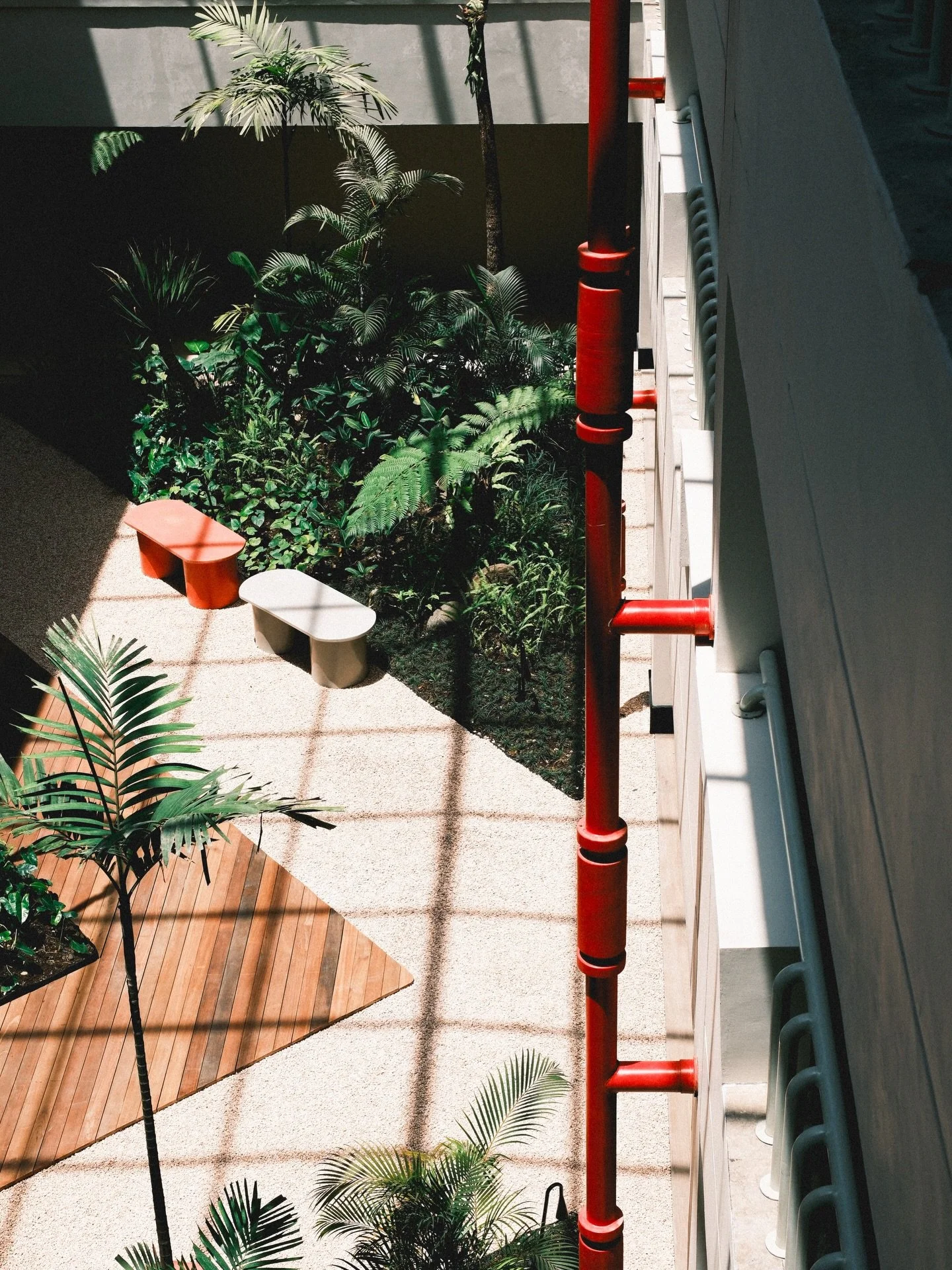 Shades, lines, and a quiet moment in our home.
Even the sunlight seems to slow down here.