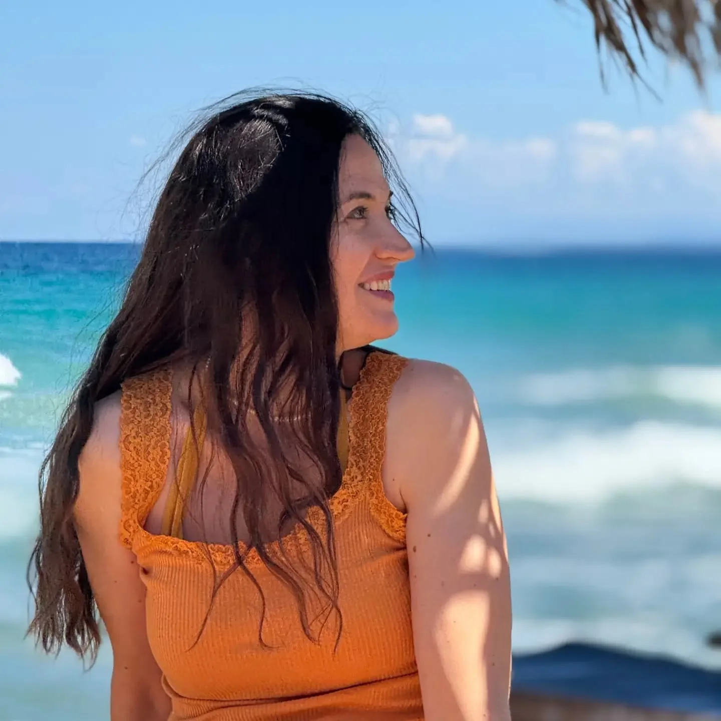 After a beautiful, relaxing holiday, it's time to go back to London, a city I love, and back to a job I chose and truly love. Feeling so grateful.

#CorporateWellness
#ArtForWellbeing #ArtWorkshops #creativewellness #CreativeEvent