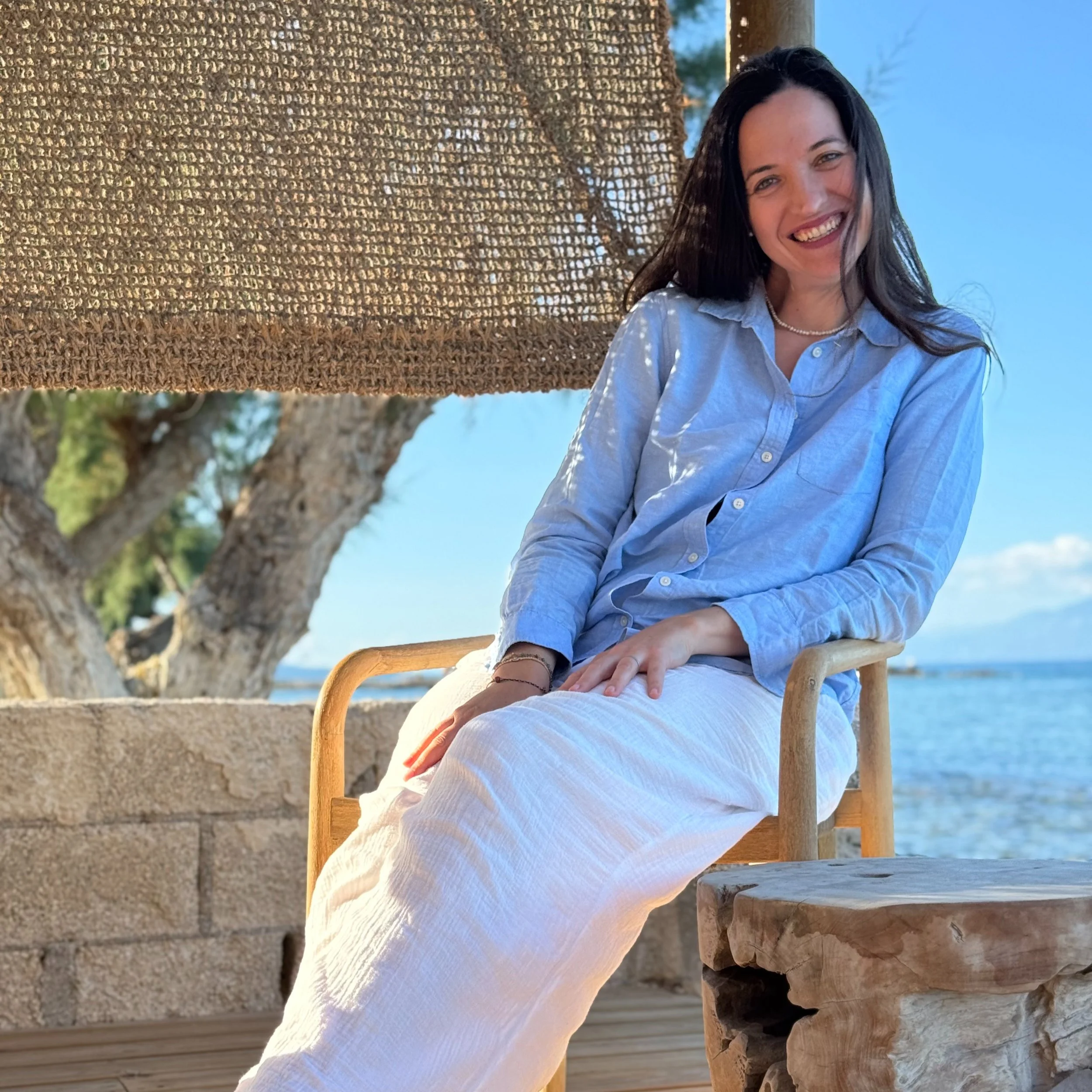 I am building something meaningful.

About a year ago I started my business. It hasn&rsquo;t been easy, but it is very rewarding.

Through creative and wellbeing experiences, I help organisations and their people build real human connection and impro
