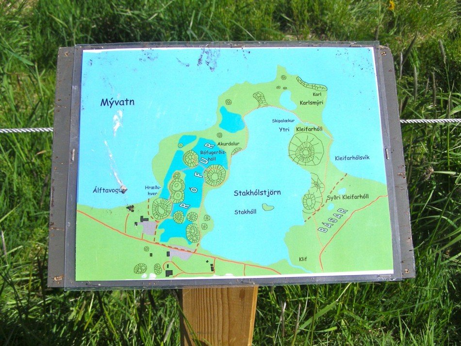 Il lago Myvatn e i suoi pseudocrateri