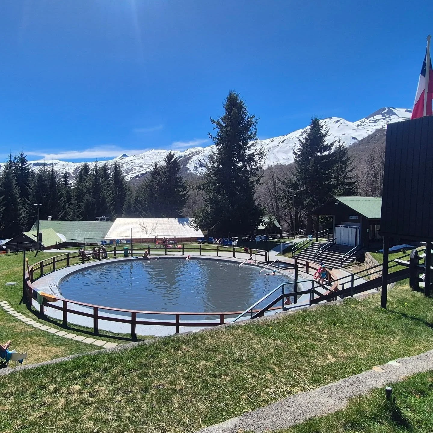 #termasvallehermoso #Chile 🇨🇱 #nevadochillan #slowtour