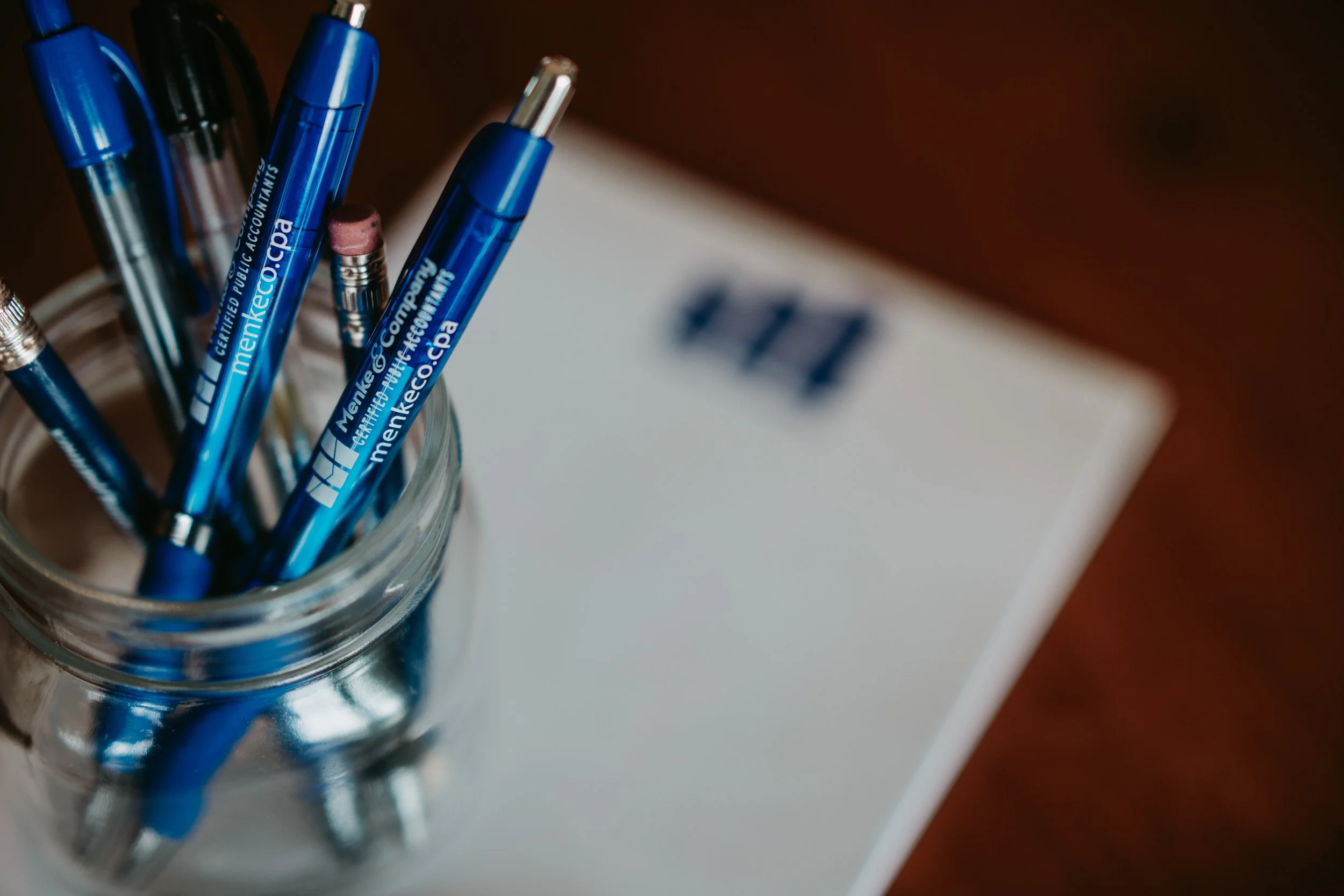 menke pens and paper