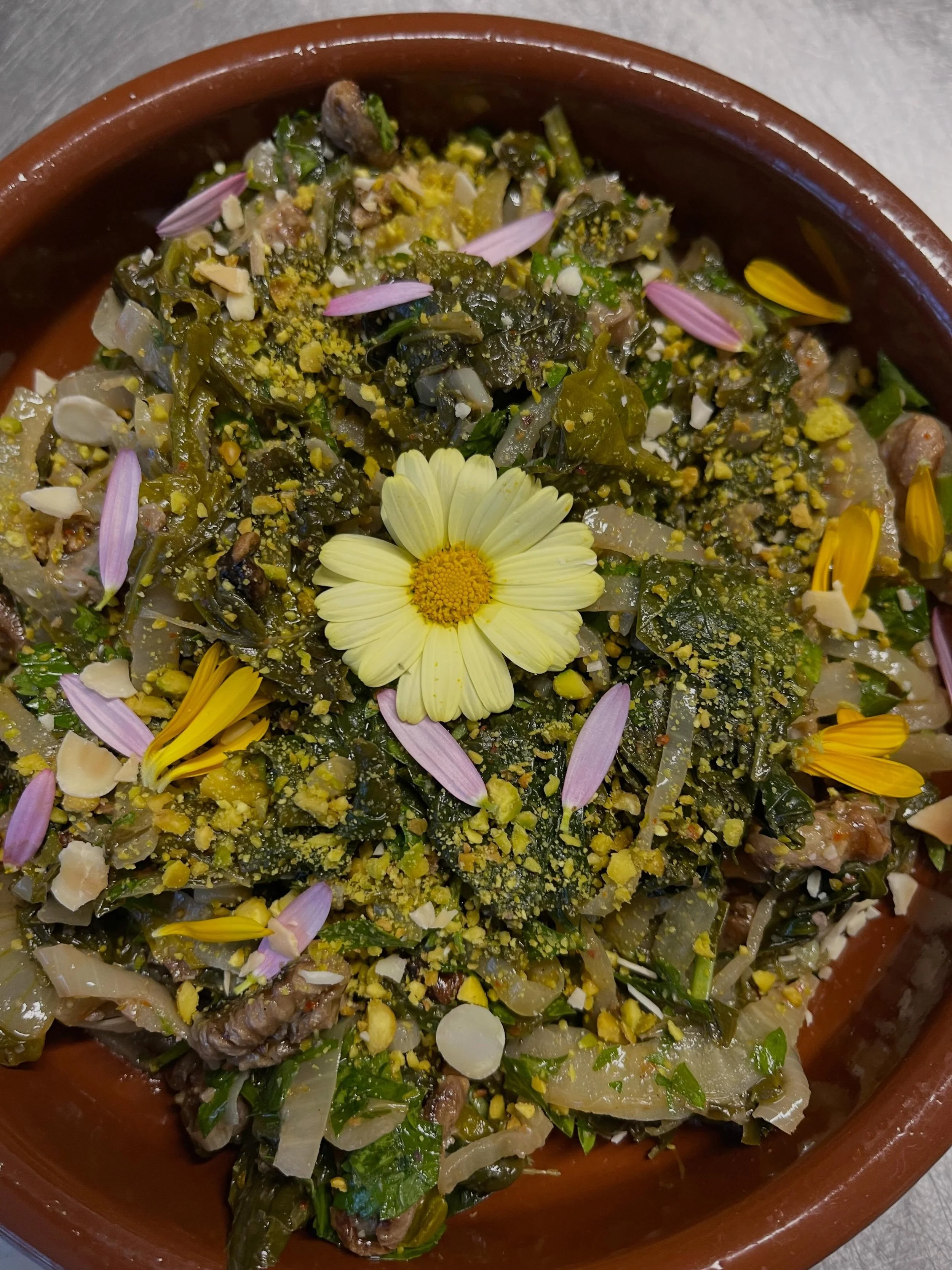 Hier a eu lieu notre soir&eacute;e syro-turque ! 
Au programme : un concert du trio de MAQAM (un voyage musical entre orient et medtierannee), un repas partag&eacute; pr&eacute;par&eacute; par Marie et L&eacute;o, ainsi qu&rsquo;une exposition des aq