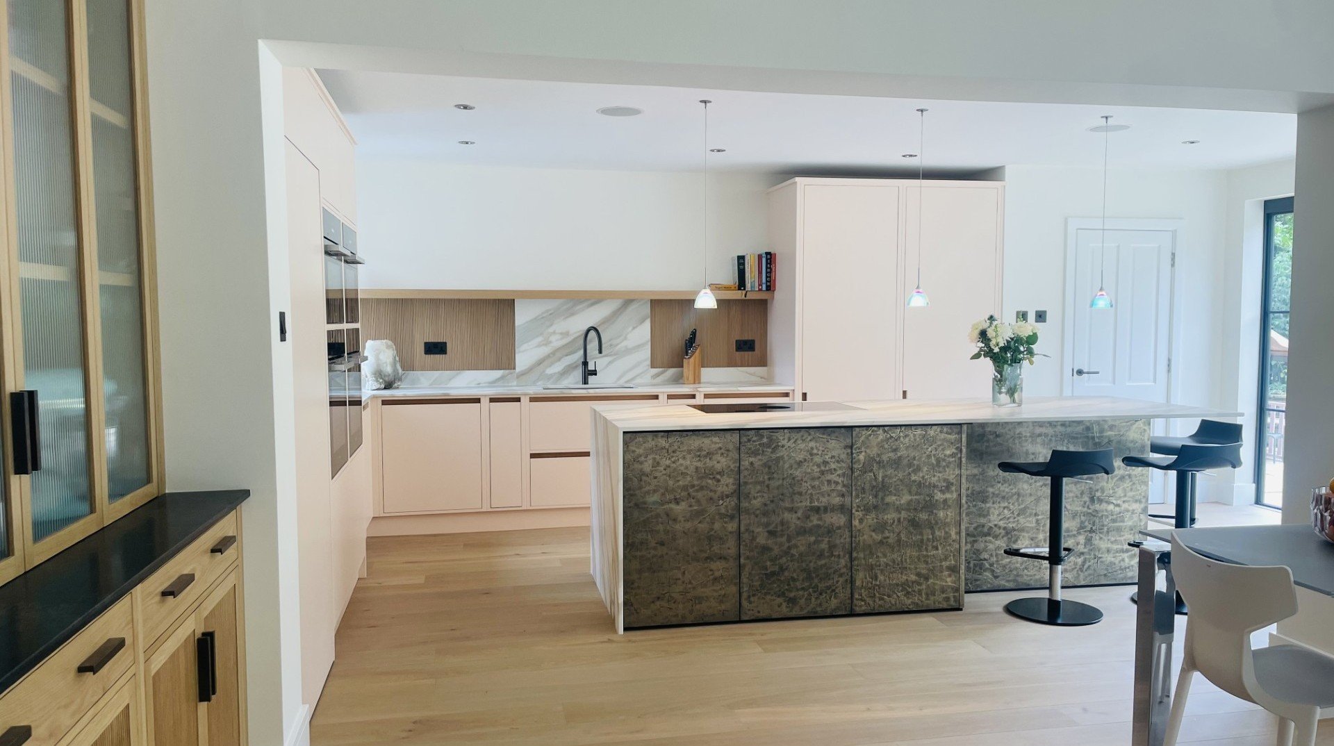 Bespoke kitchen designed by Jonathan Reynolds Ltd in Warwick Park, Tunbridge Wells