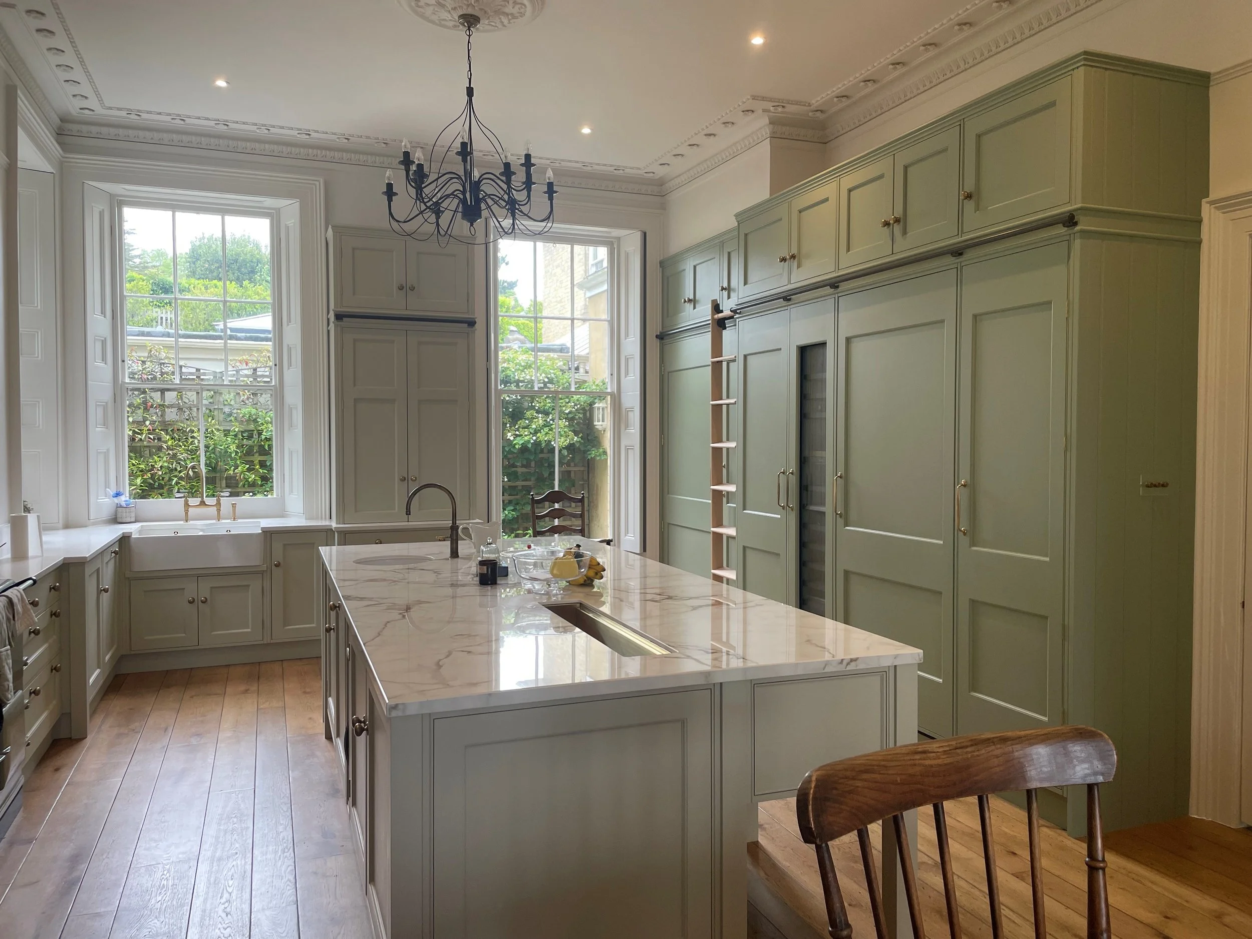 Bespoke kitchen island designed in proportion to the surrounding kitchen
