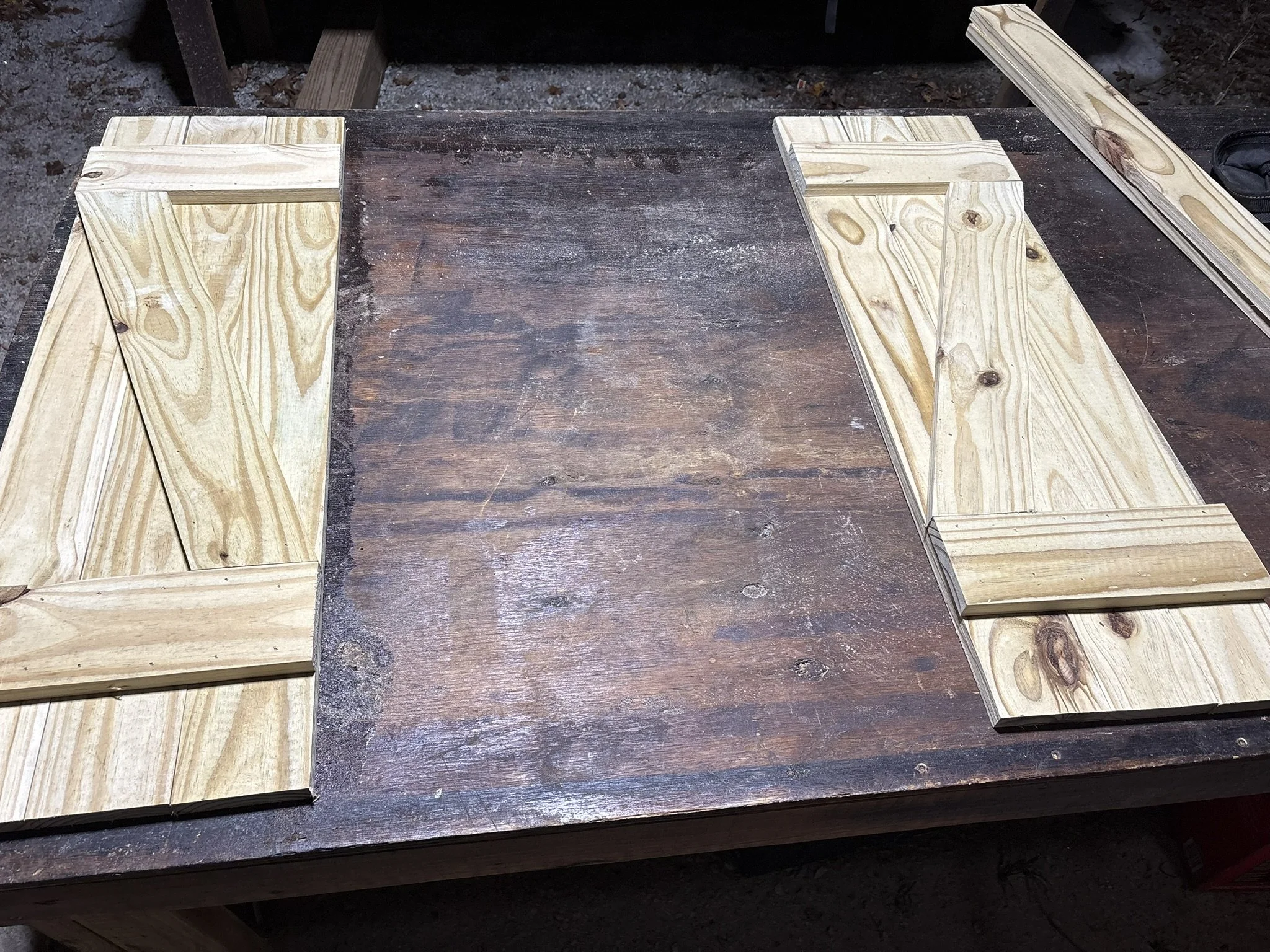 custom windows shutters build
