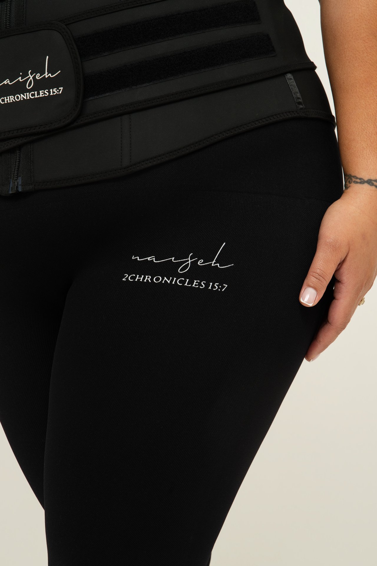 NaisehActivewear_043.jpg