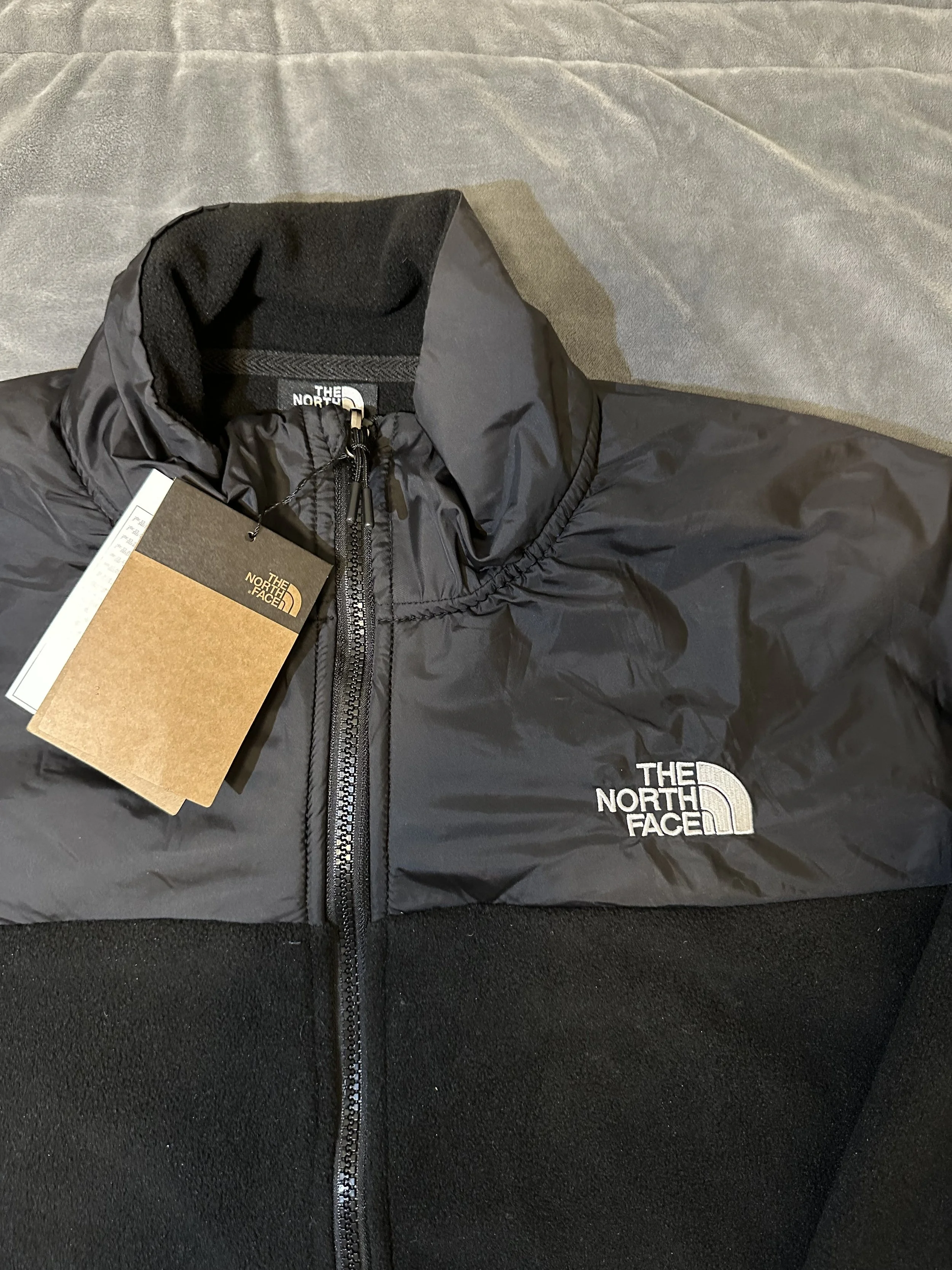TNF FLEECE