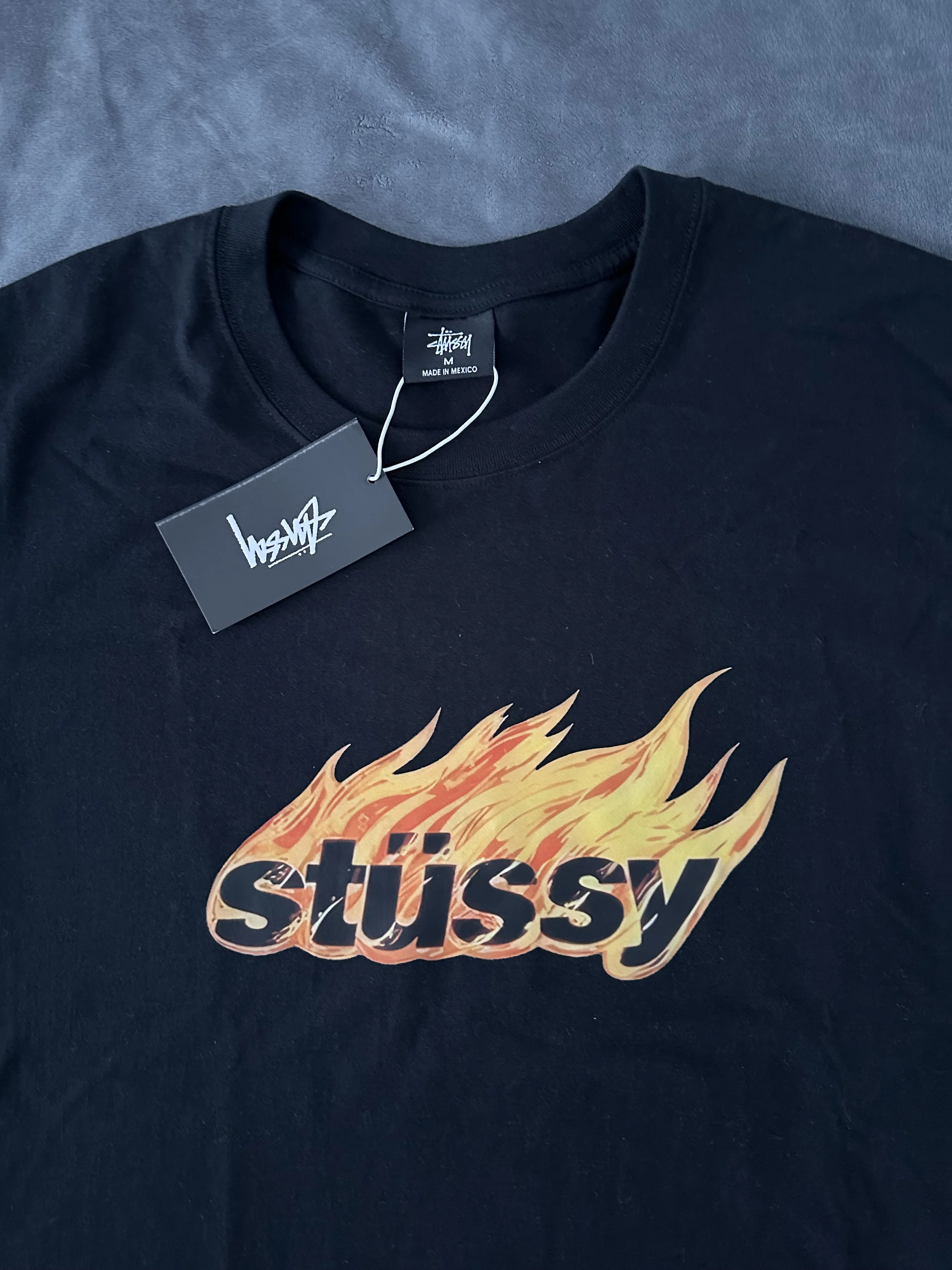 STUSY TSHIRT BLACK 2.jpeg