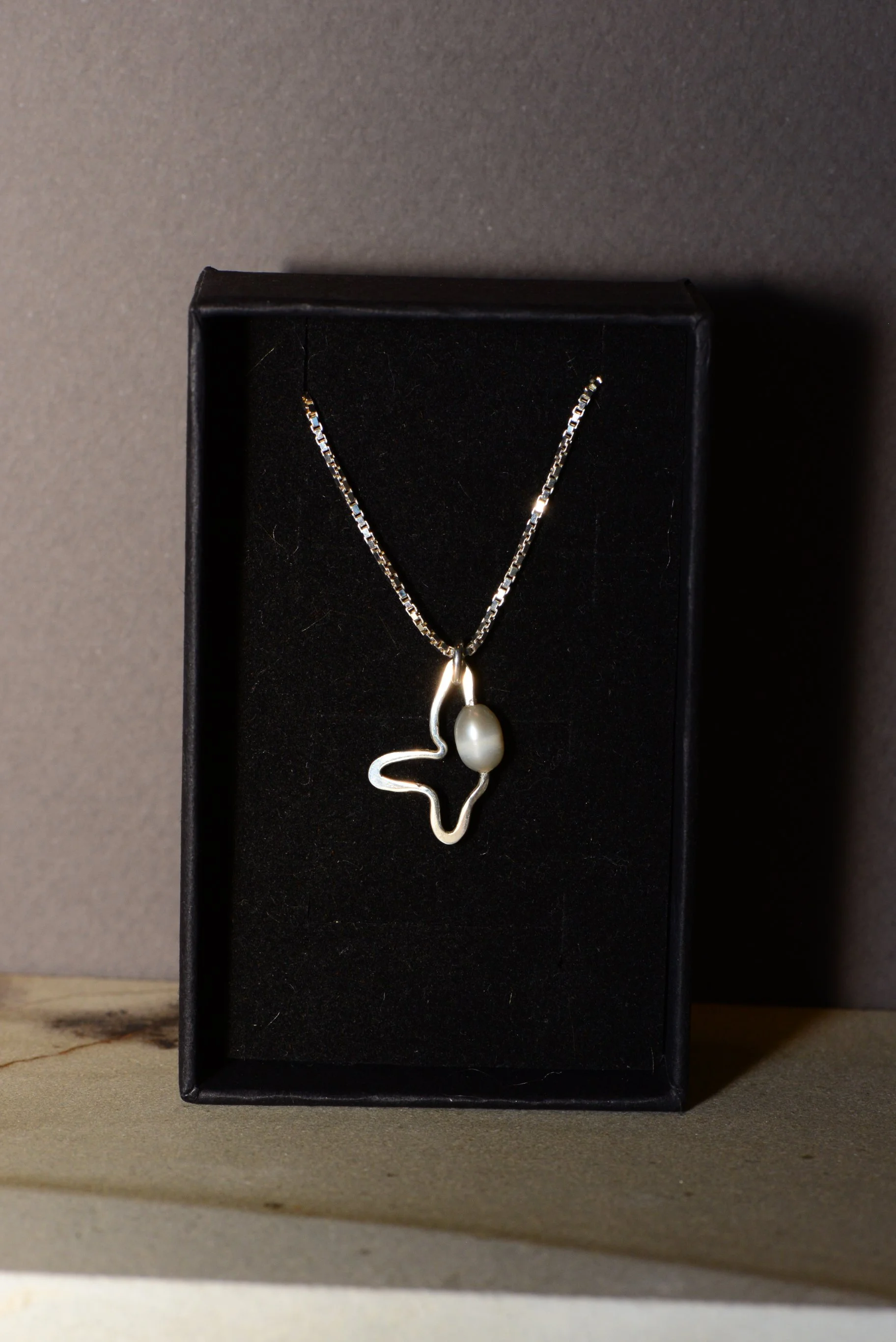 Silver Pearl necklace
