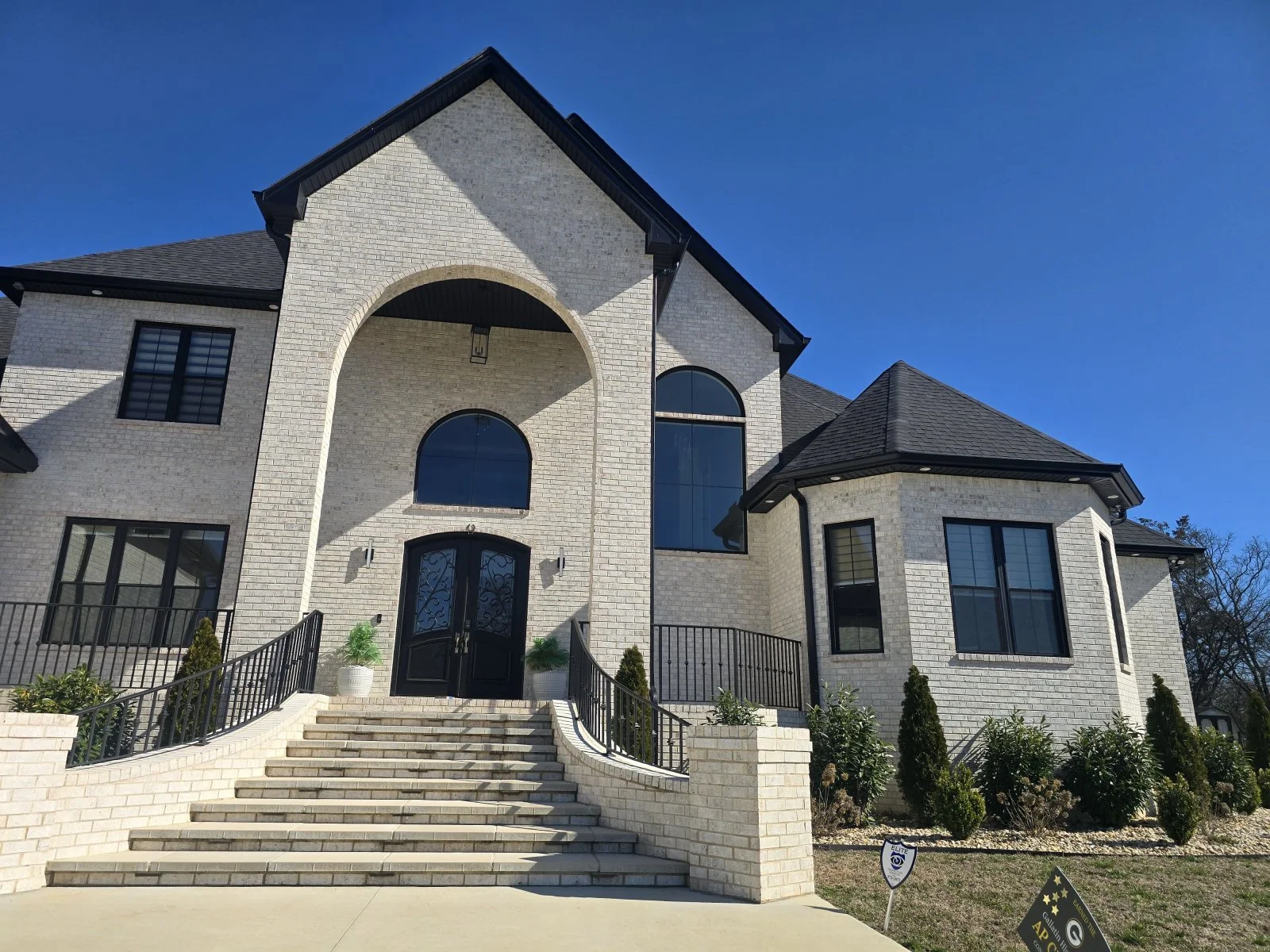 Roof Damage Public Adjuster vs Roofing Contractor in Franklin, TN